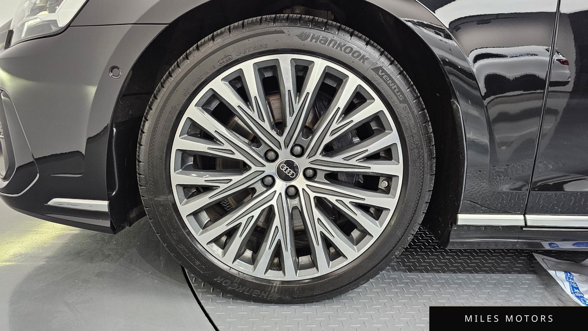 Audi A8 (D5) 2023 — миниатюра 5