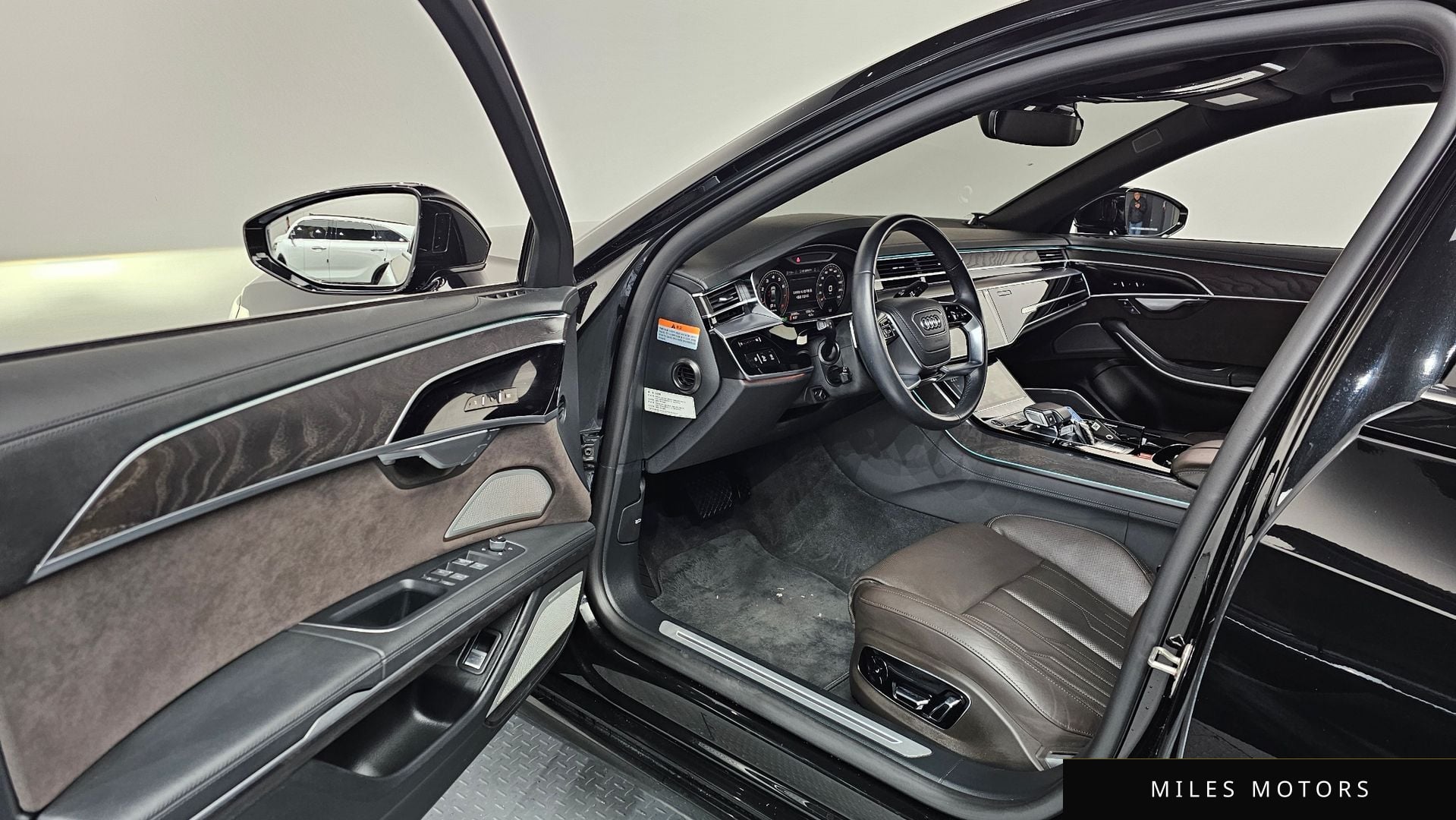Audi A8 (D5) 2023 — миниатюра 10