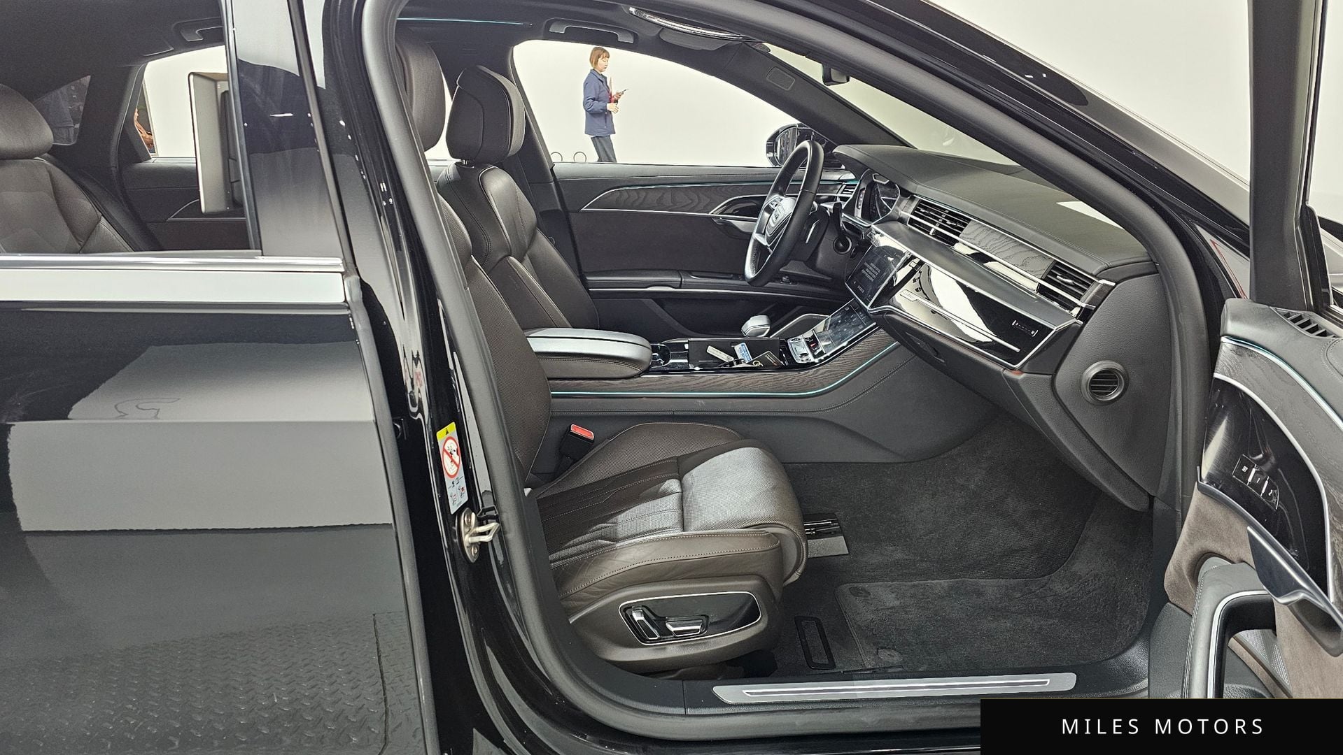 Audi A8 (D5) 2023 — миниатюра 11