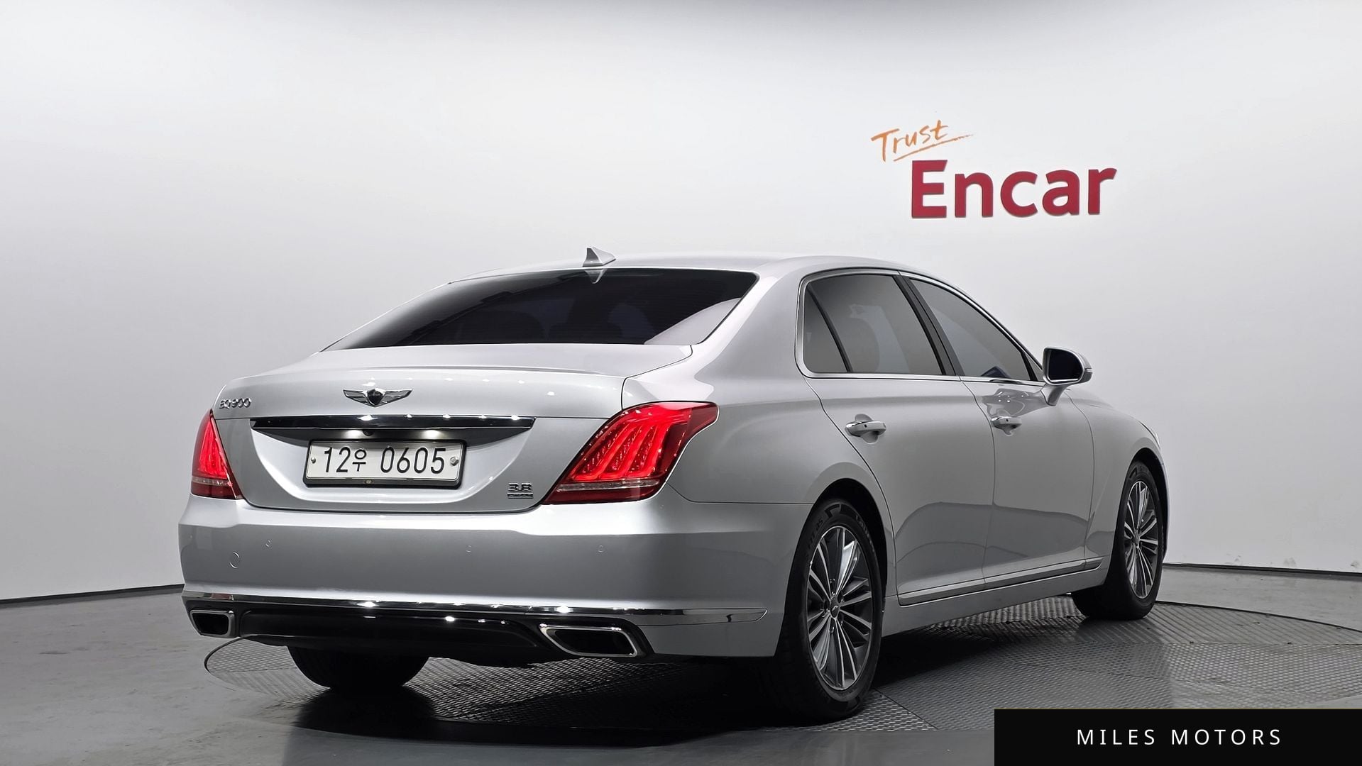 Genesis EQ900 2016 — миниатюра 2