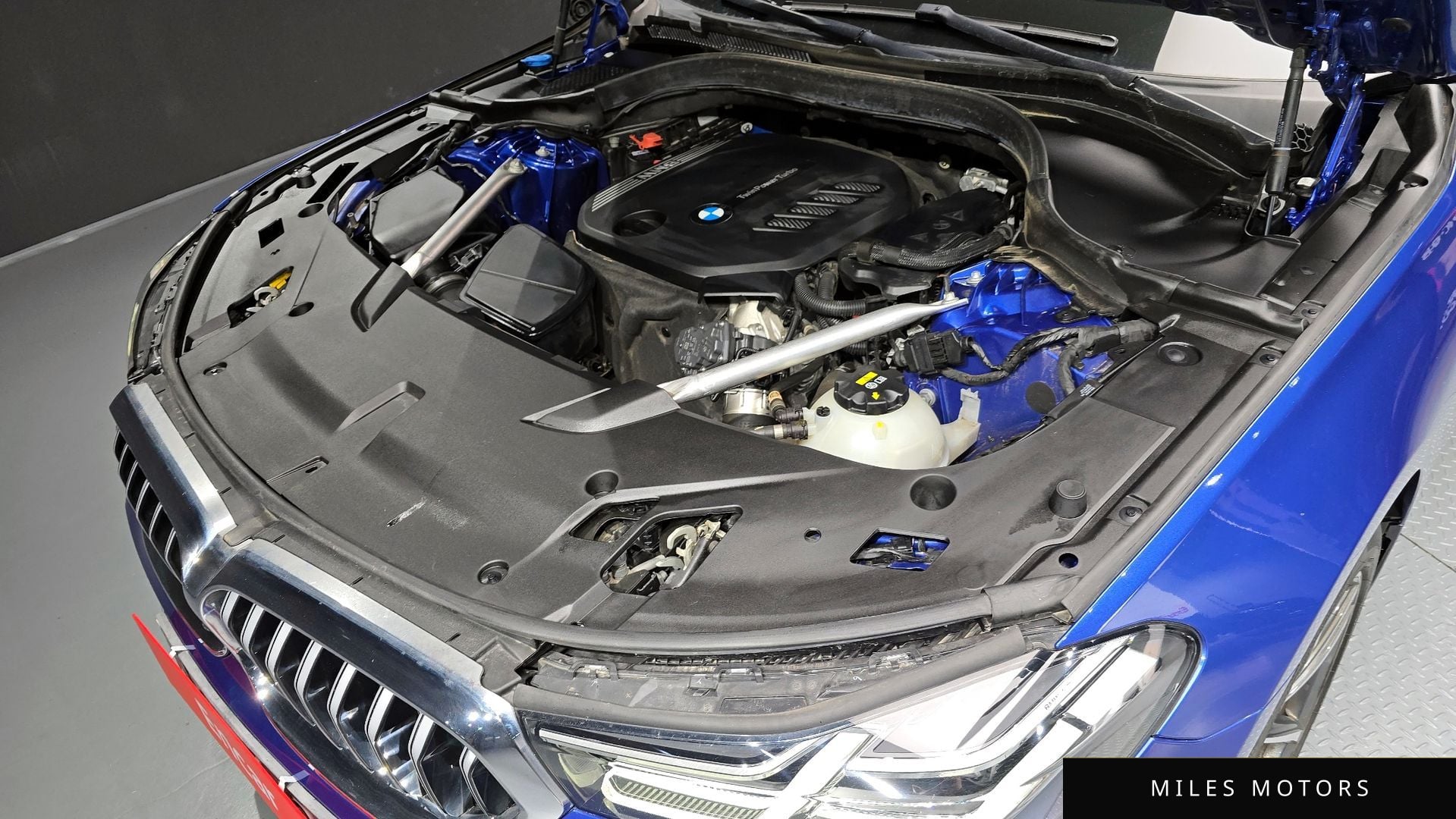 BMW 6 Series GT (G32) 2021 — миниатюра 6