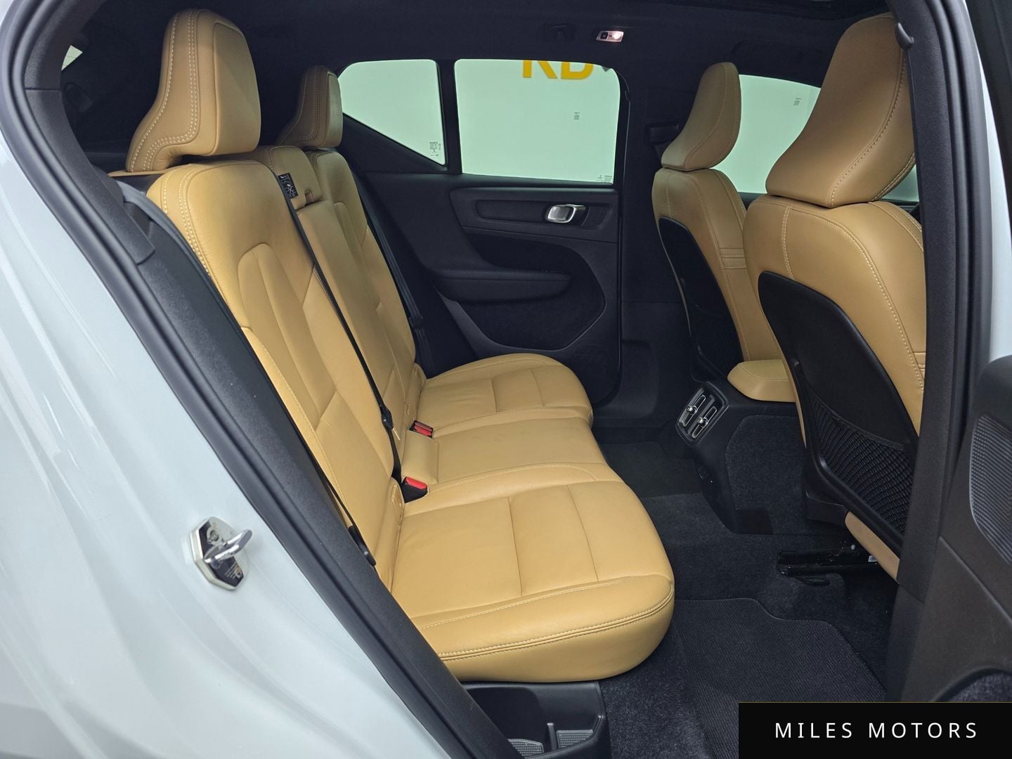 Volvo XC40 2020 — миниатюра 11