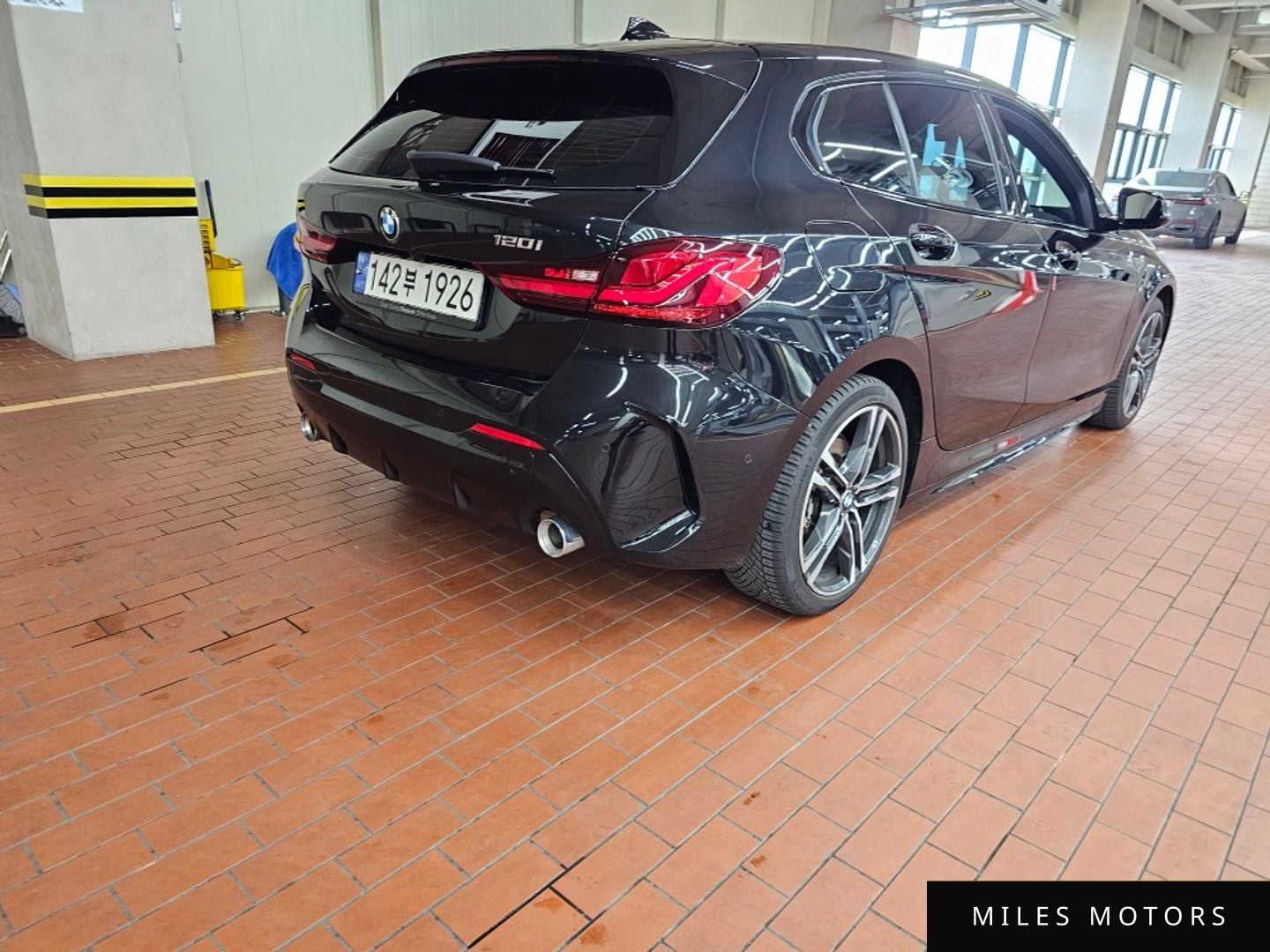 BMW 1 Series (F40) 2024 — миниатюра 5