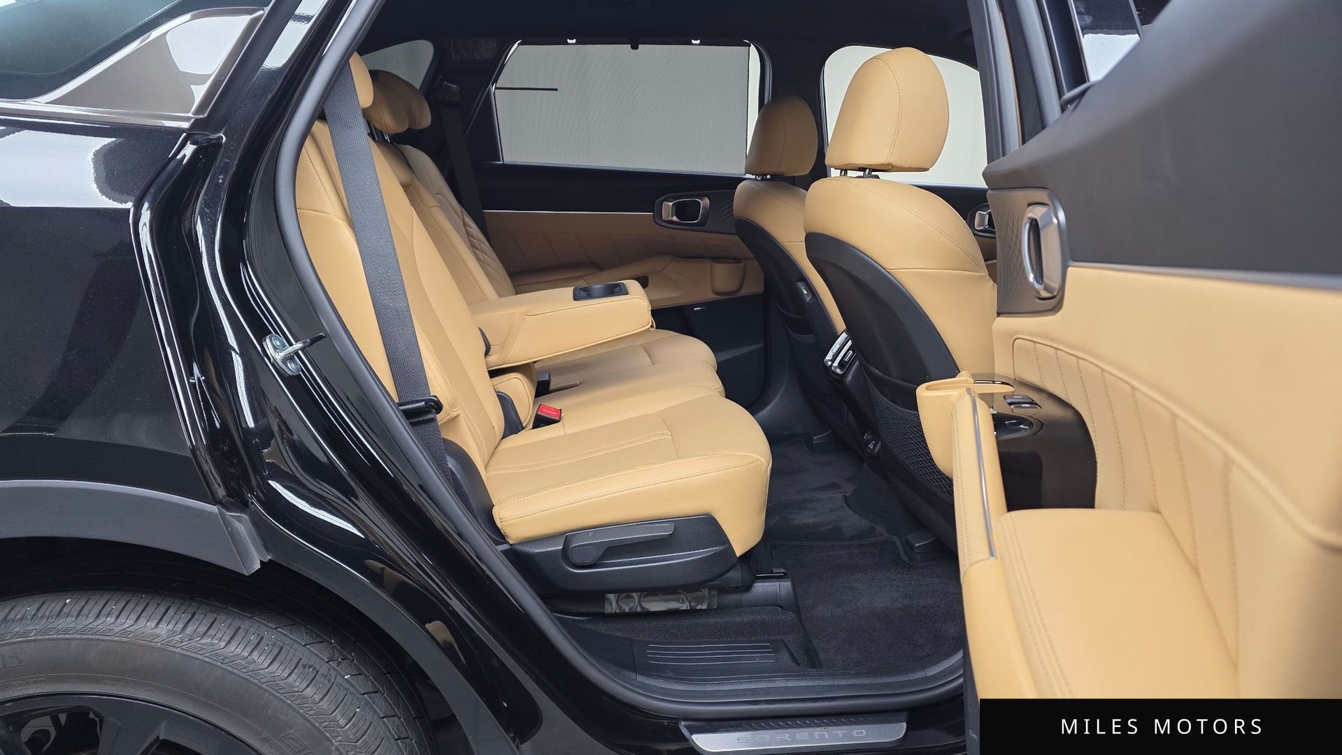 Kia Sorento 2023 — миниатюра 12