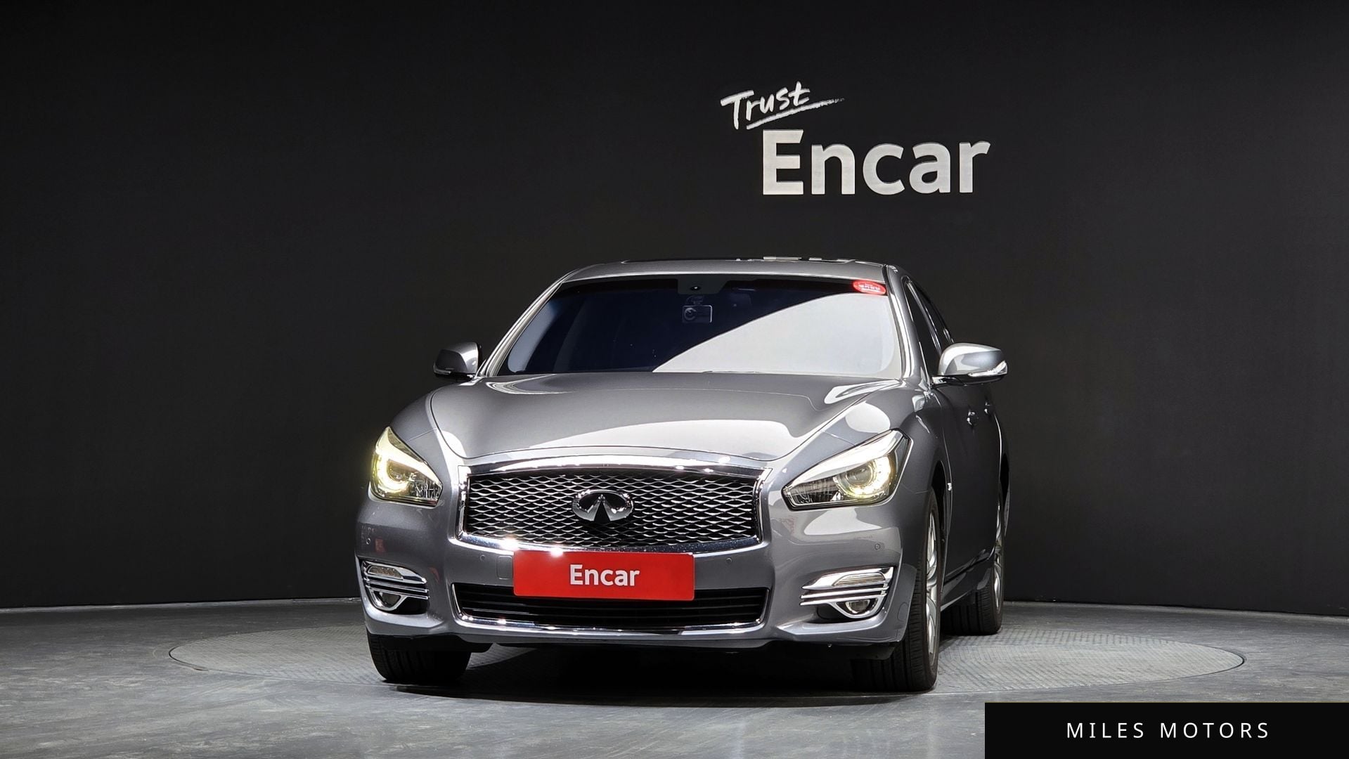 Infiniti Q70 2015 — миниатюра 3