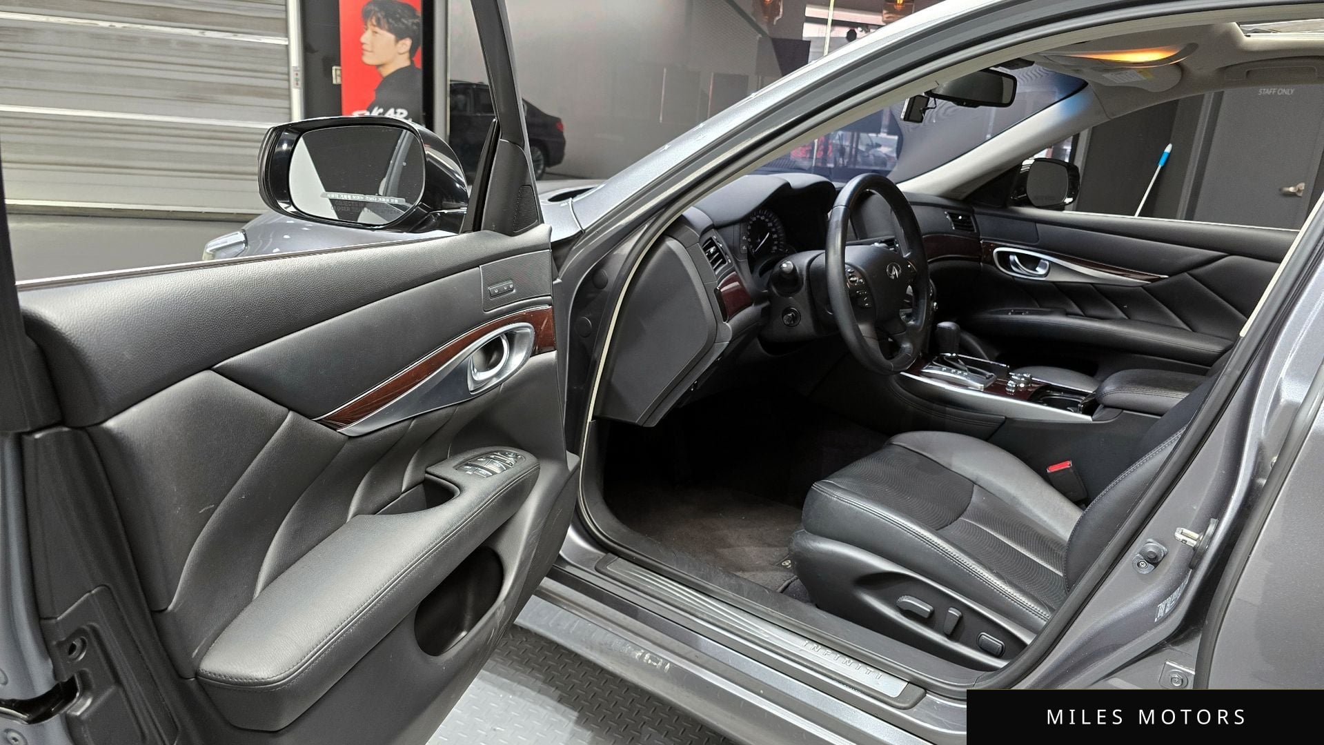 Infiniti Q70 2015 — миниатюра 11