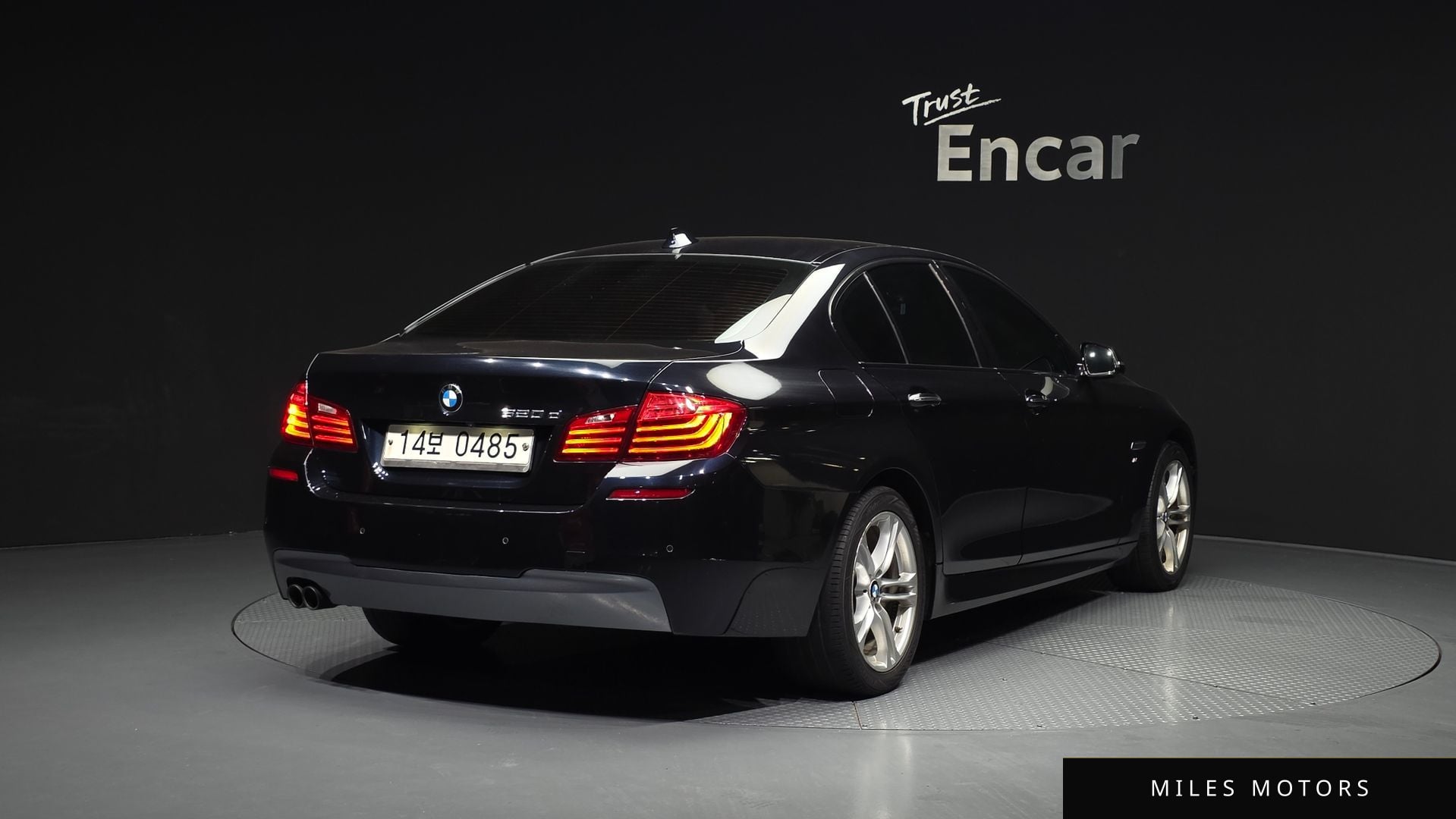 BMW 5 Series (F10) 2016 — миниатюра 2