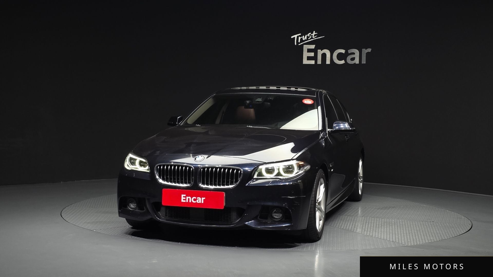 BMW 5 Series (F10) 2016 — миниатюра 3