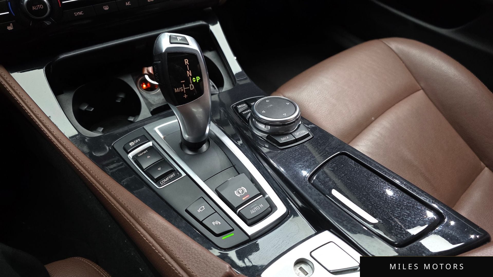 BMW 5 Series (F10) 2016 — миниатюра 9