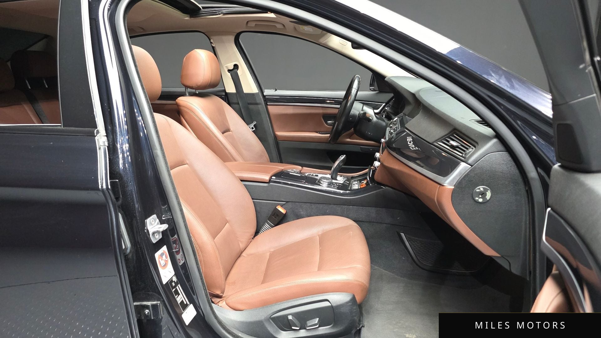 BMW 5 Series (F10) 2016 — миниатюра 11