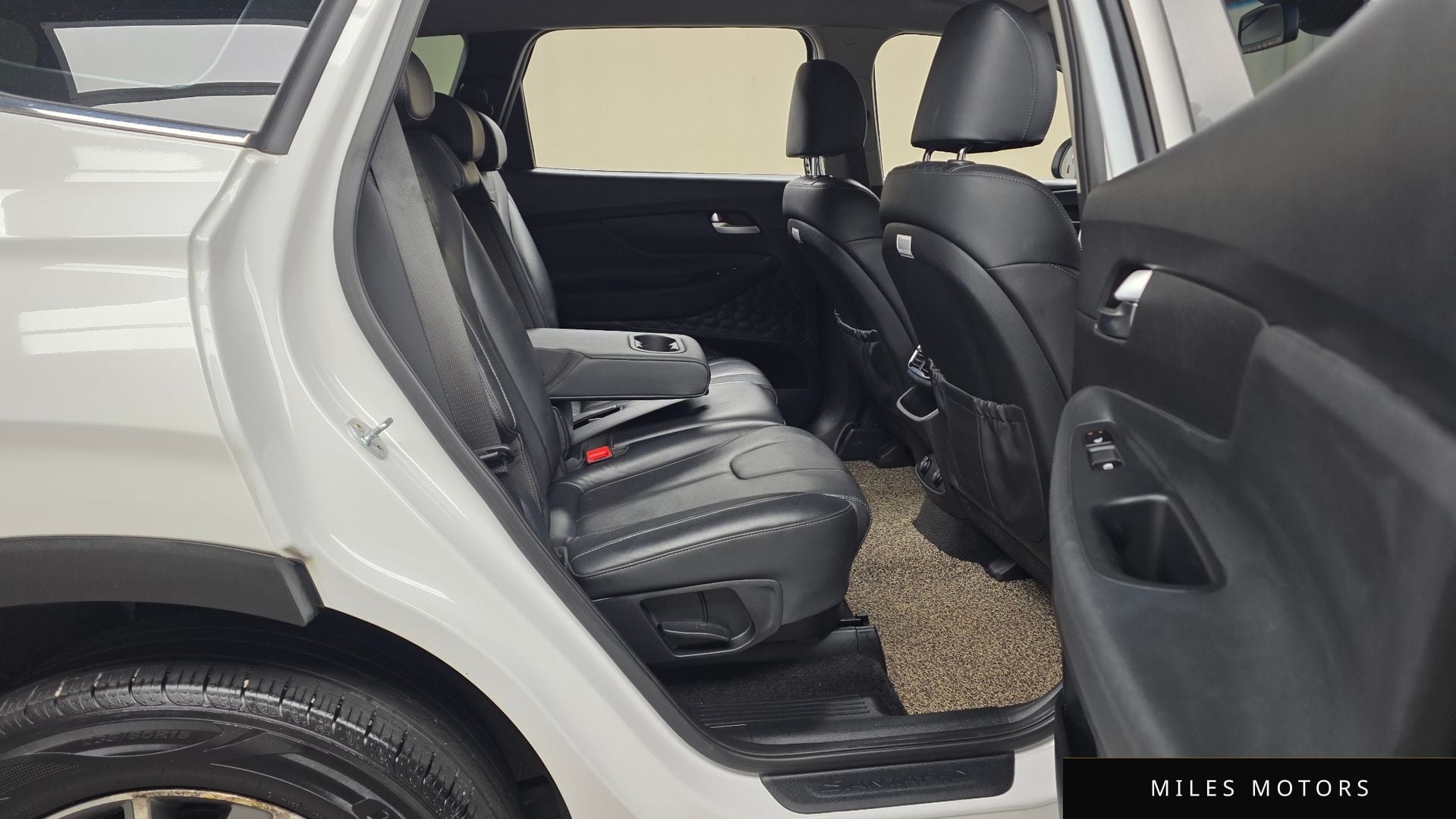 Hyundai Santafe 2019 — миниатюра 12