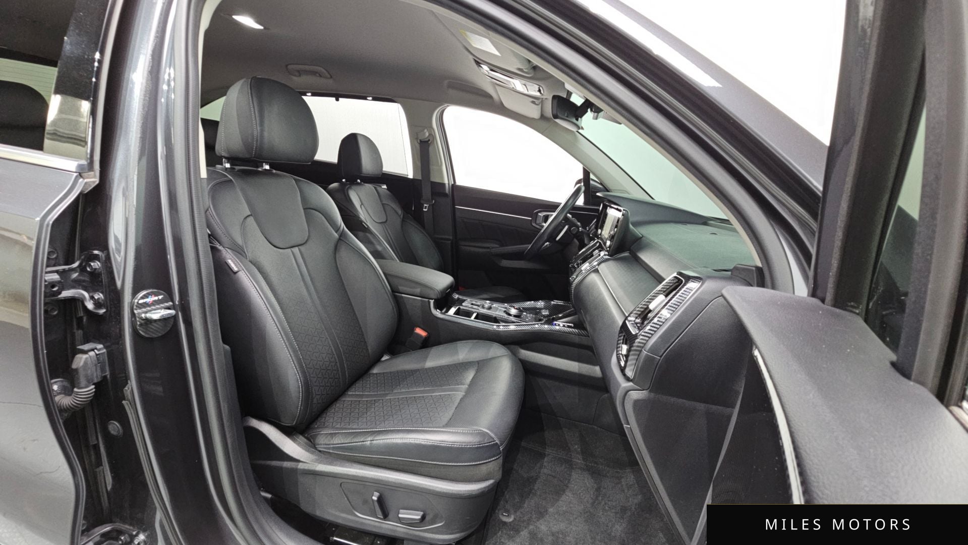 Kia Sorento 2022 — миниатюра 11
