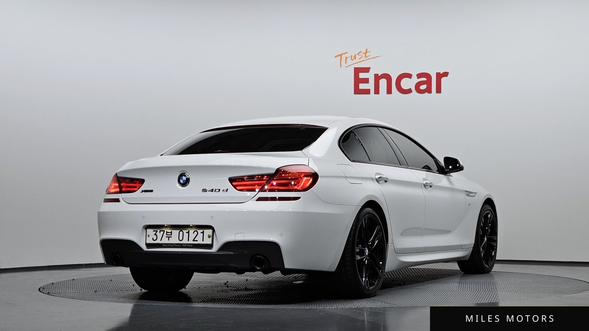 BMW 6 Series (F12) 2016 — миниатюра 2