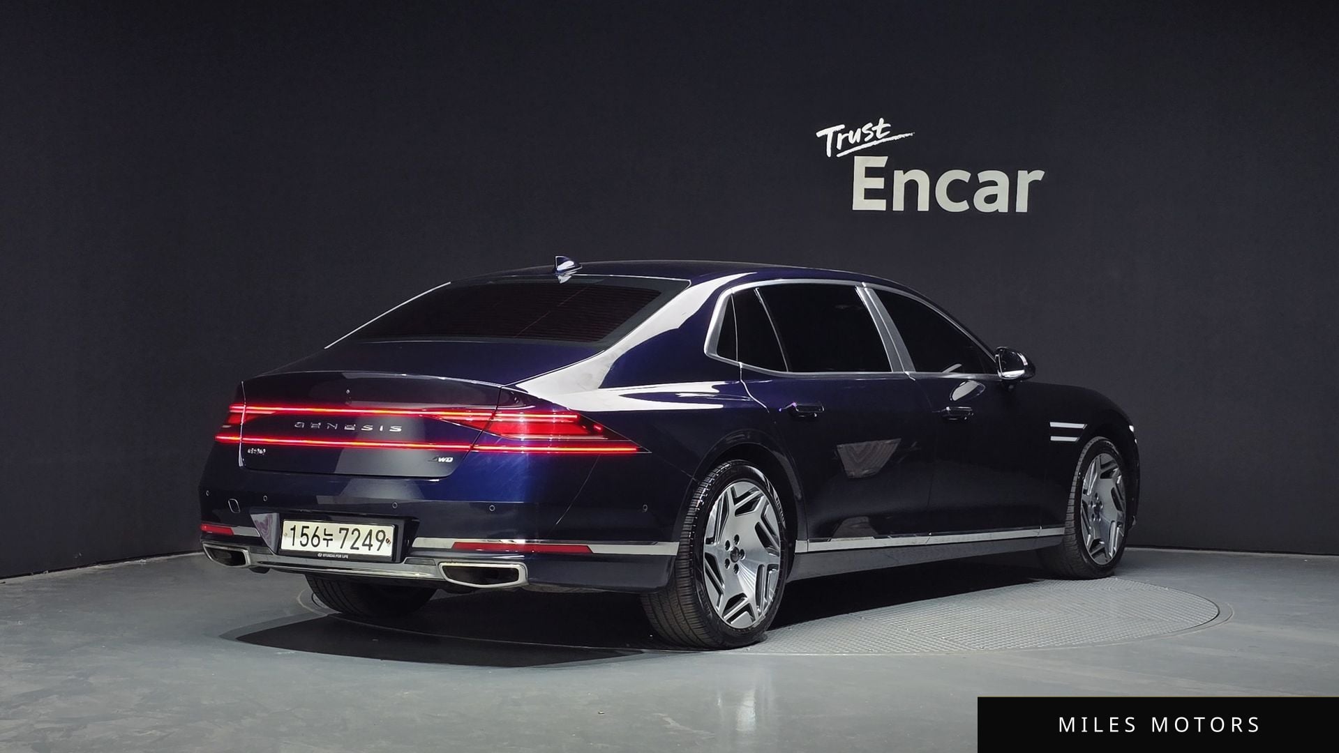 Genesis G90 (RS4) 2022 — миниатюра 2