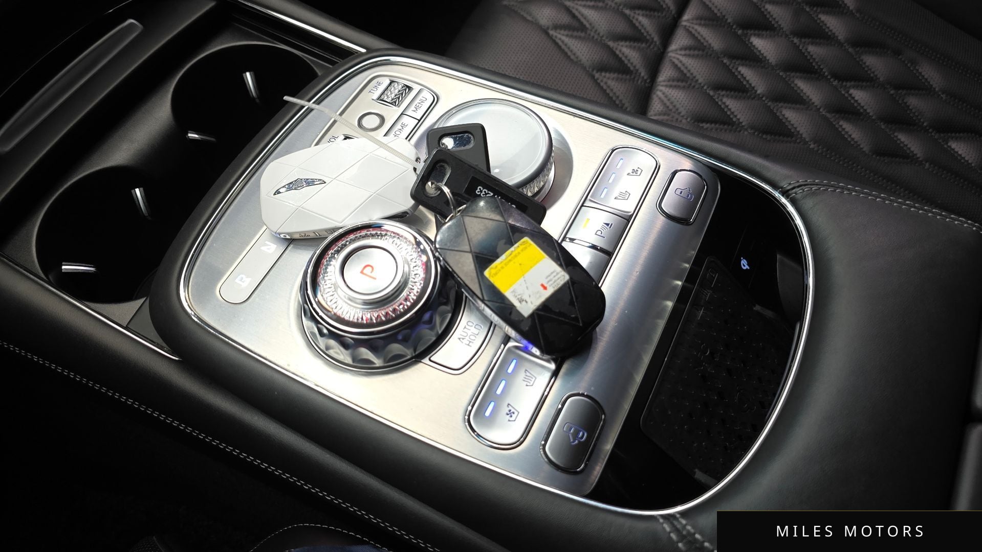 Genesis G90 (RS4) 2022 — миниатюра 9