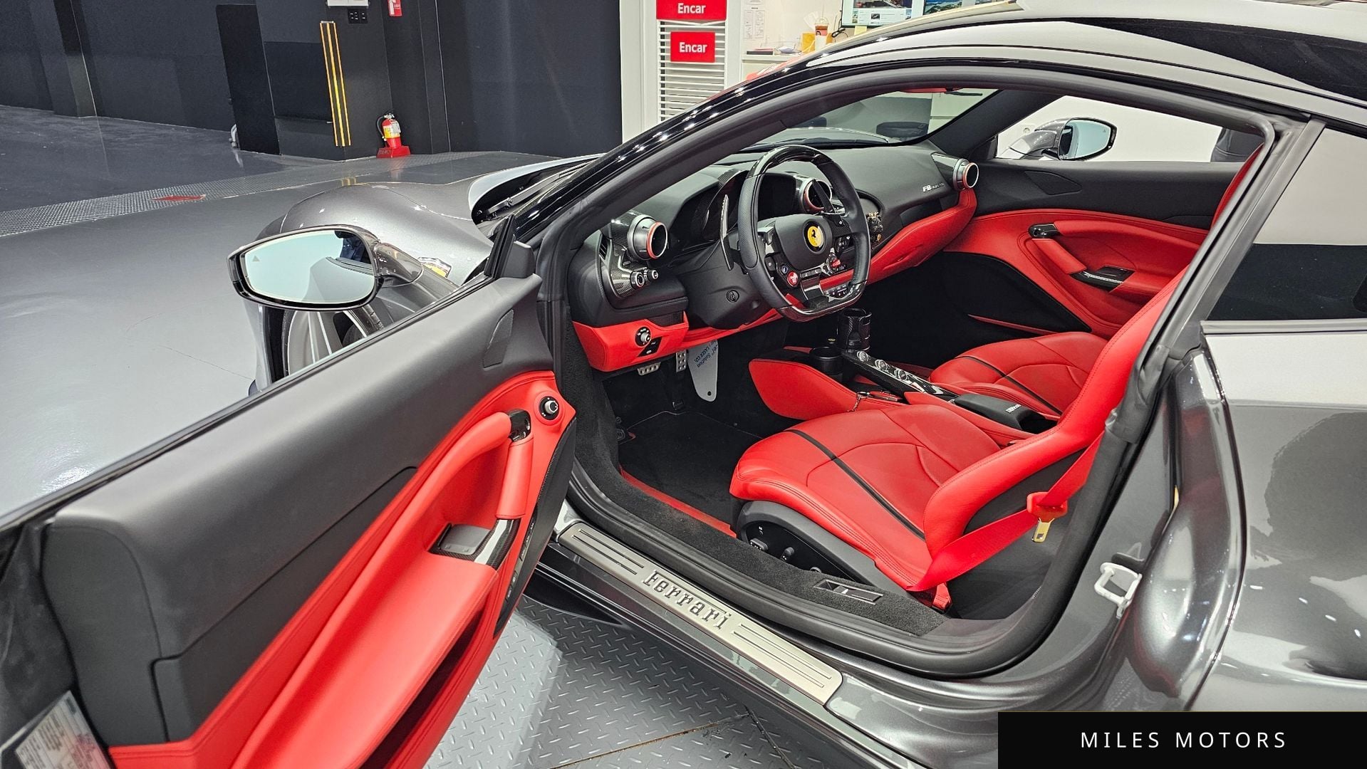 Ferrari F8 트리뷰토 2021 — миниатюра 10