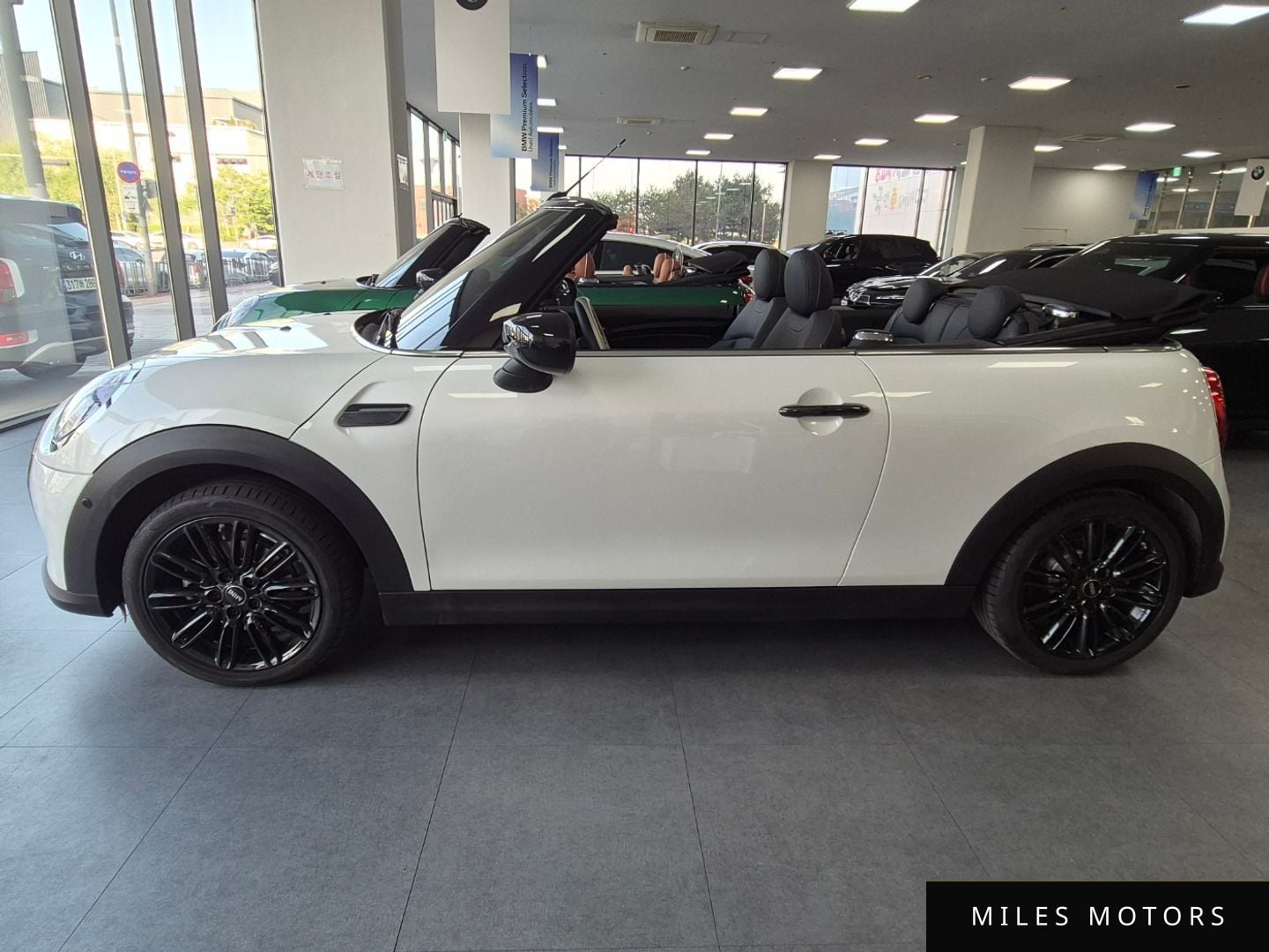 MINI Cooper Convertible 2024 — миниатюра 5