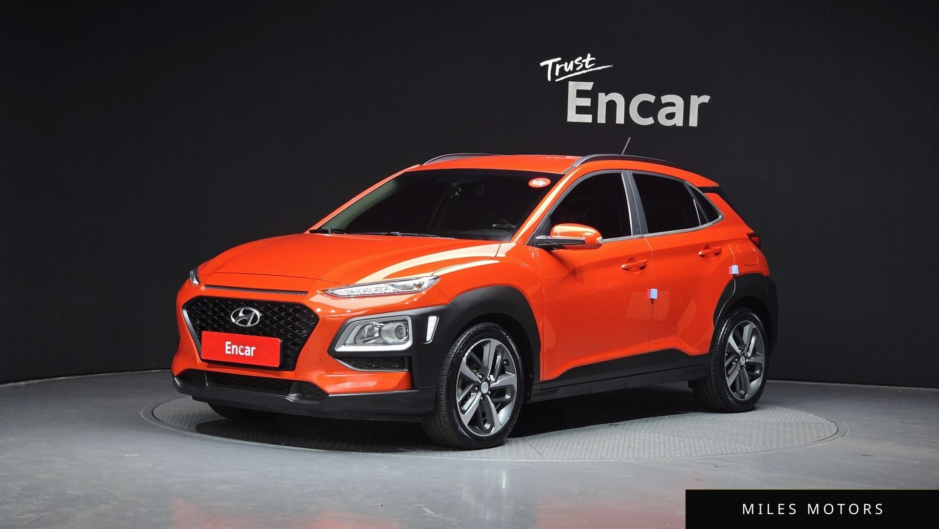 Hyundai Kona 2018 — фото 1 из 12