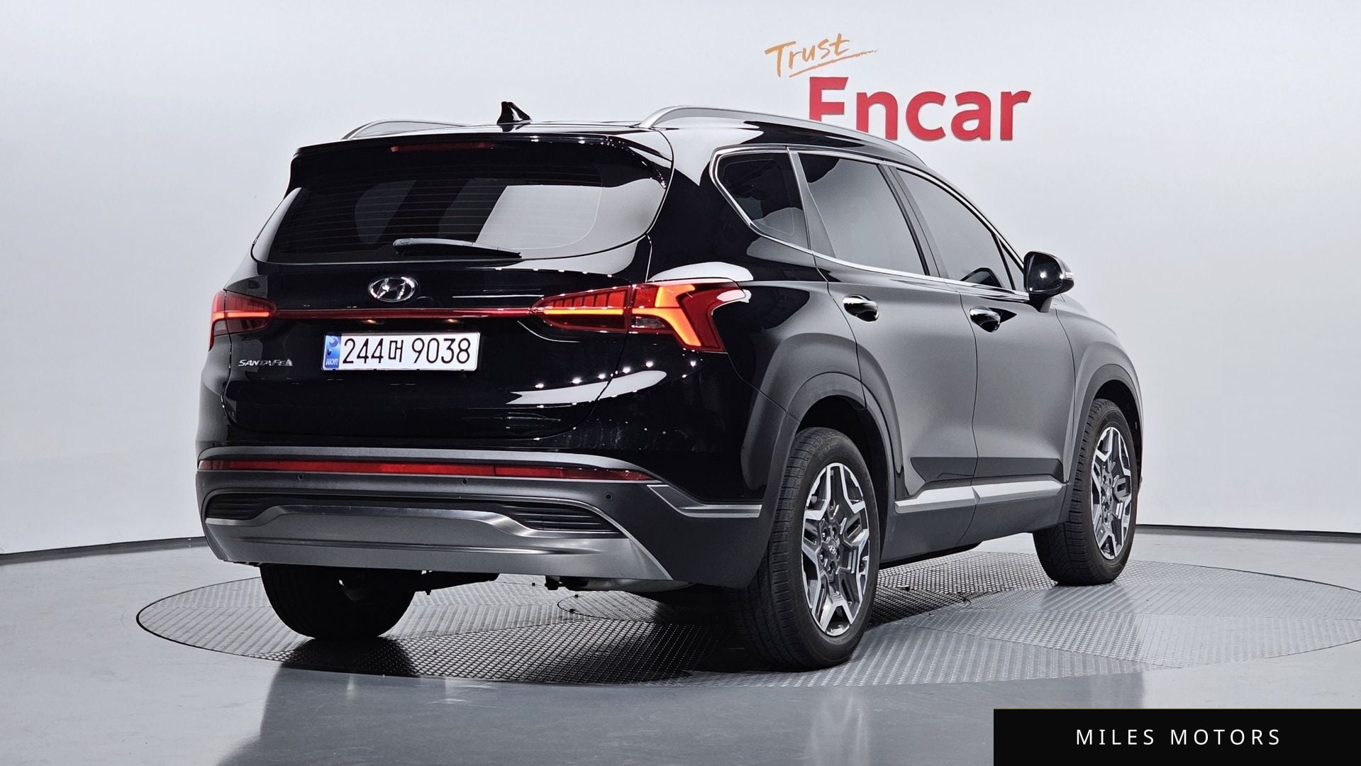 Hyundai Santafe 2022 — миниатюра 2