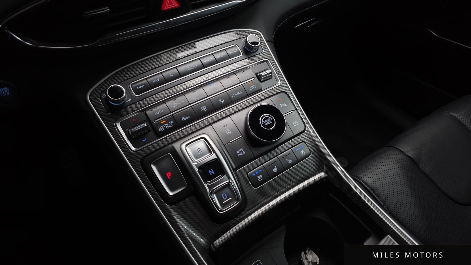 Hyundai Santafe 2022 — миниатюра 9