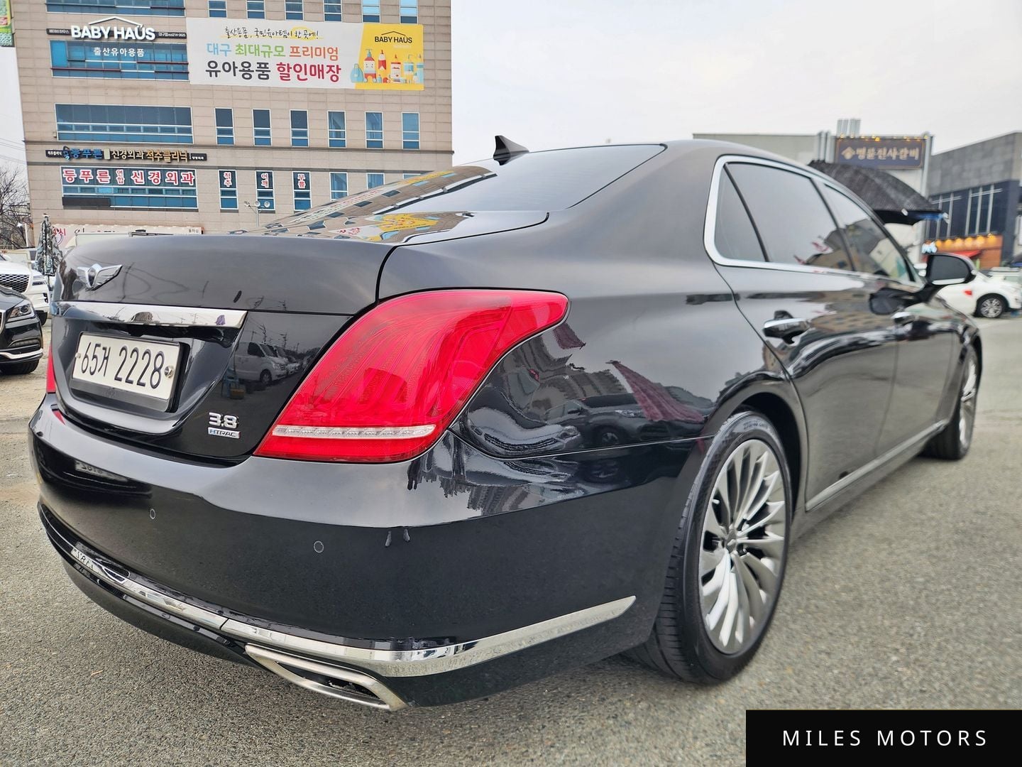 Genesis EQ900 2018 — миниатюра 5