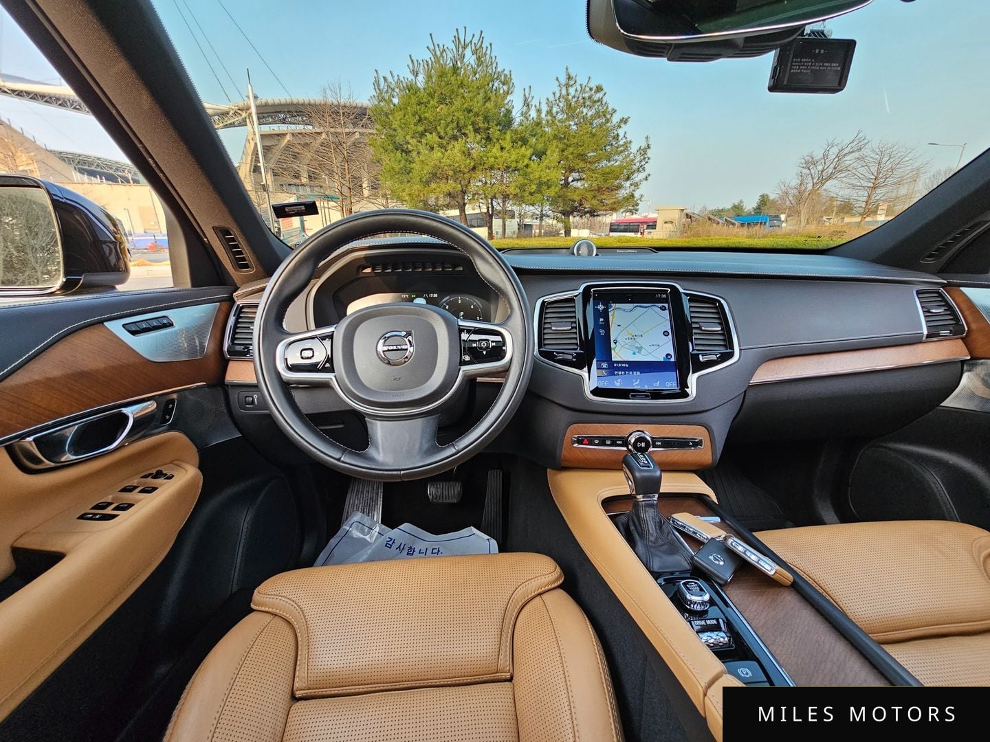 Volvo XC90 2018 — миниатюра 8