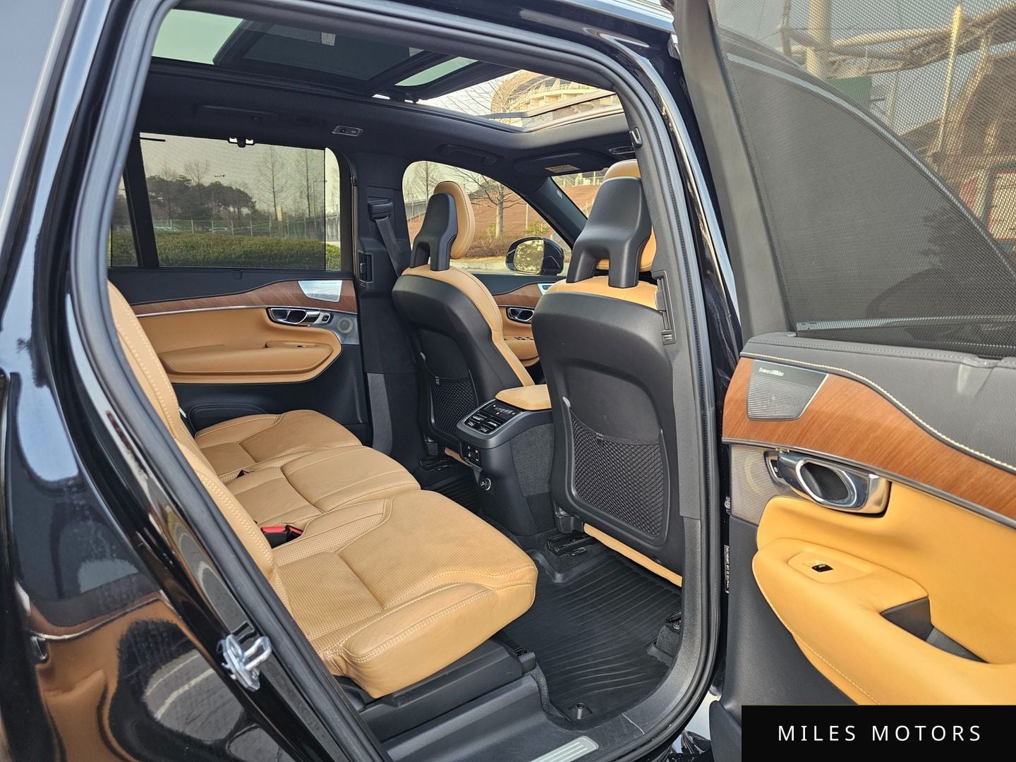 Volvo XC90 2018 — миниатюра 12