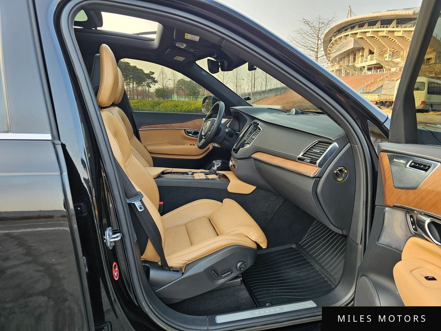 Volvo XC90 2018 — миниатюра 13