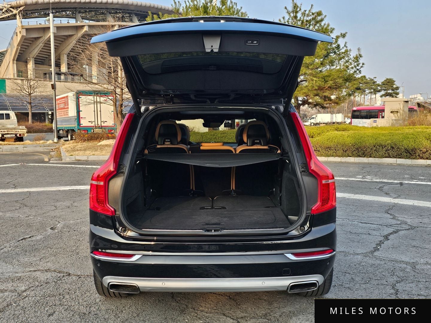 Volvo XC90 2018 — миниатюра 17