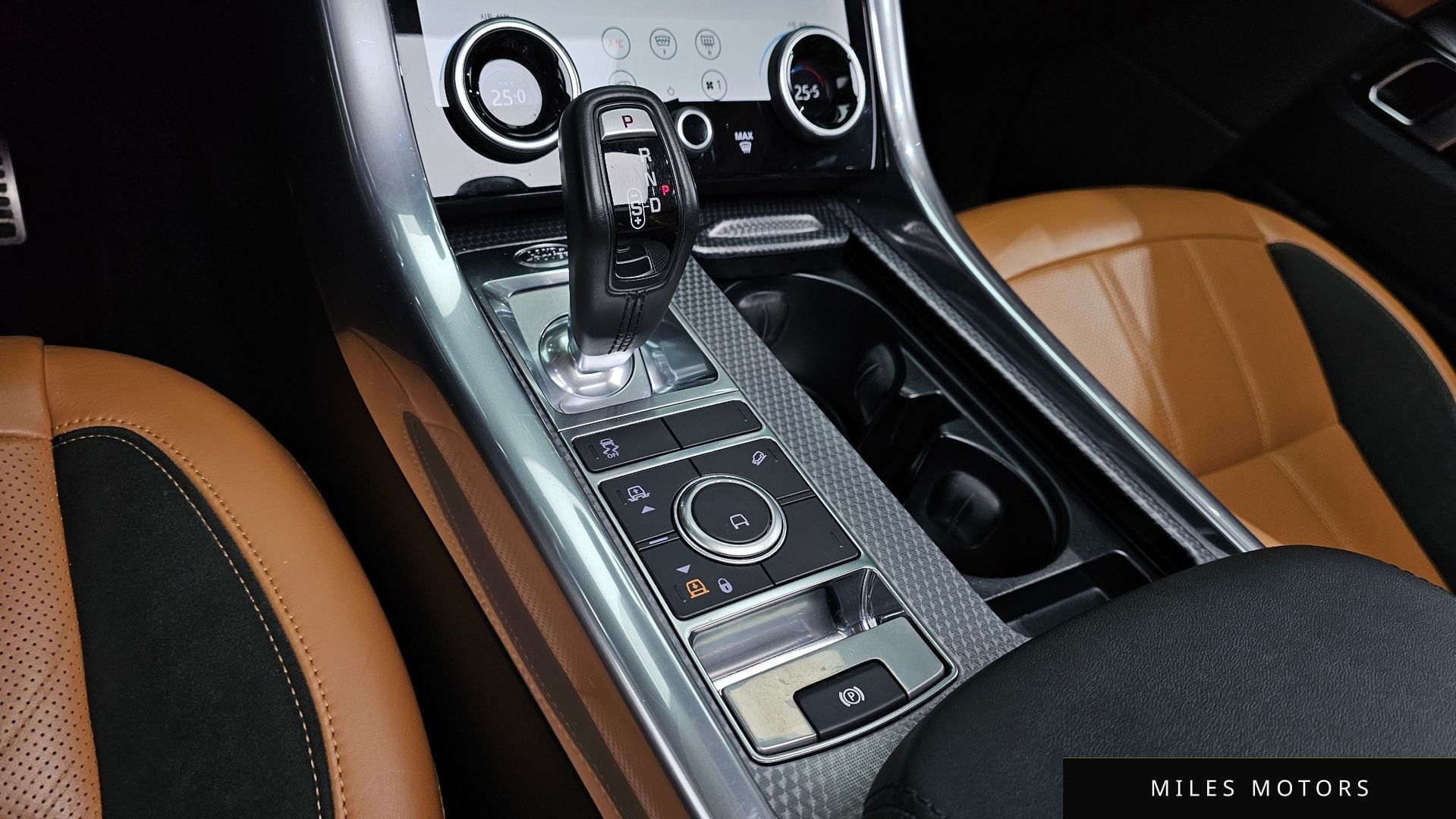 Land Rover Range Rover Sport 2019 — миниатюра 9
