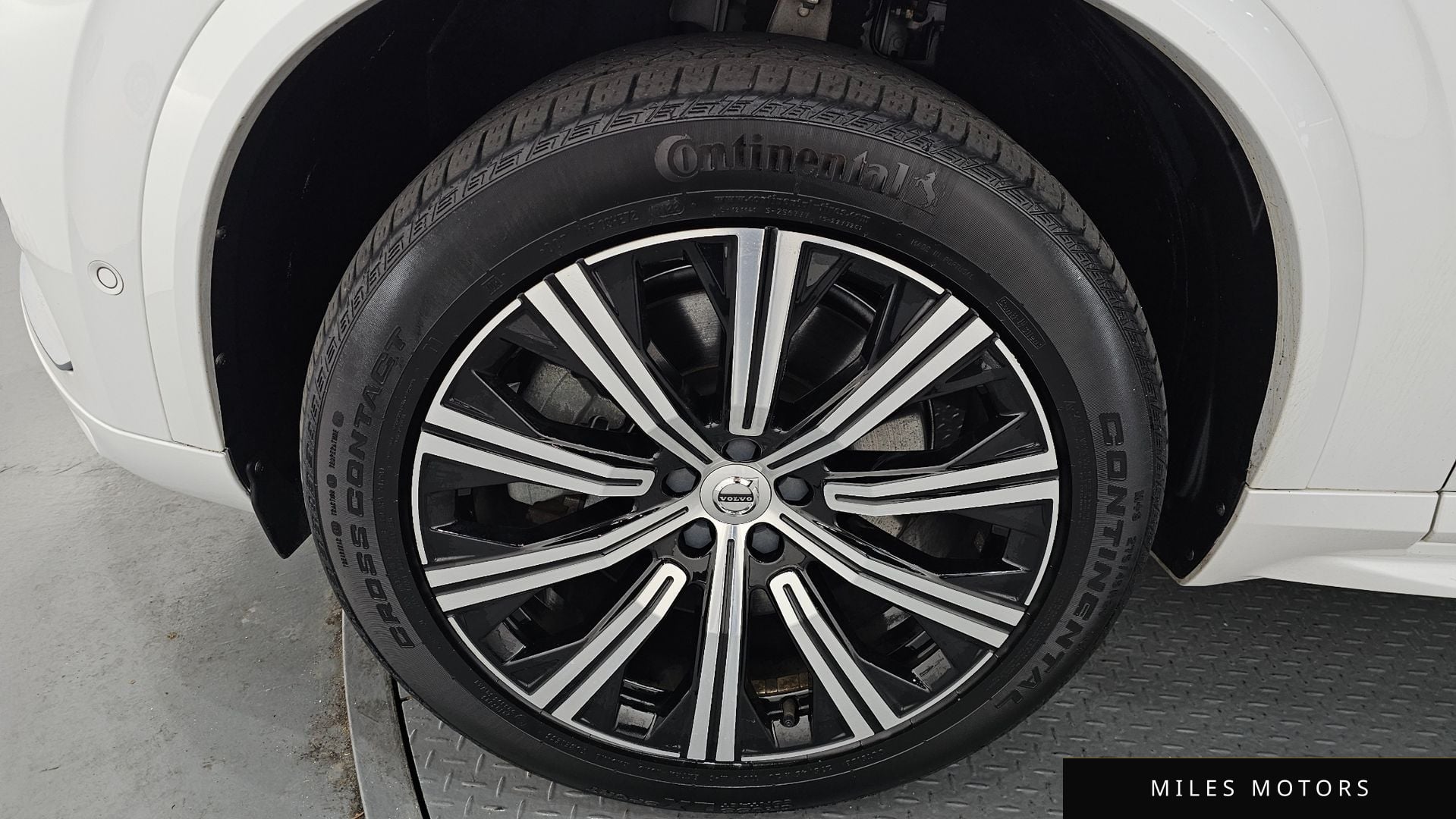 Volvo XC90 2021 — миниатюра 5