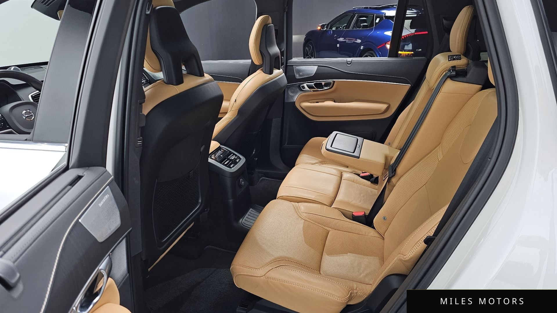 Volvo XC90 2021 — миниатюра 12