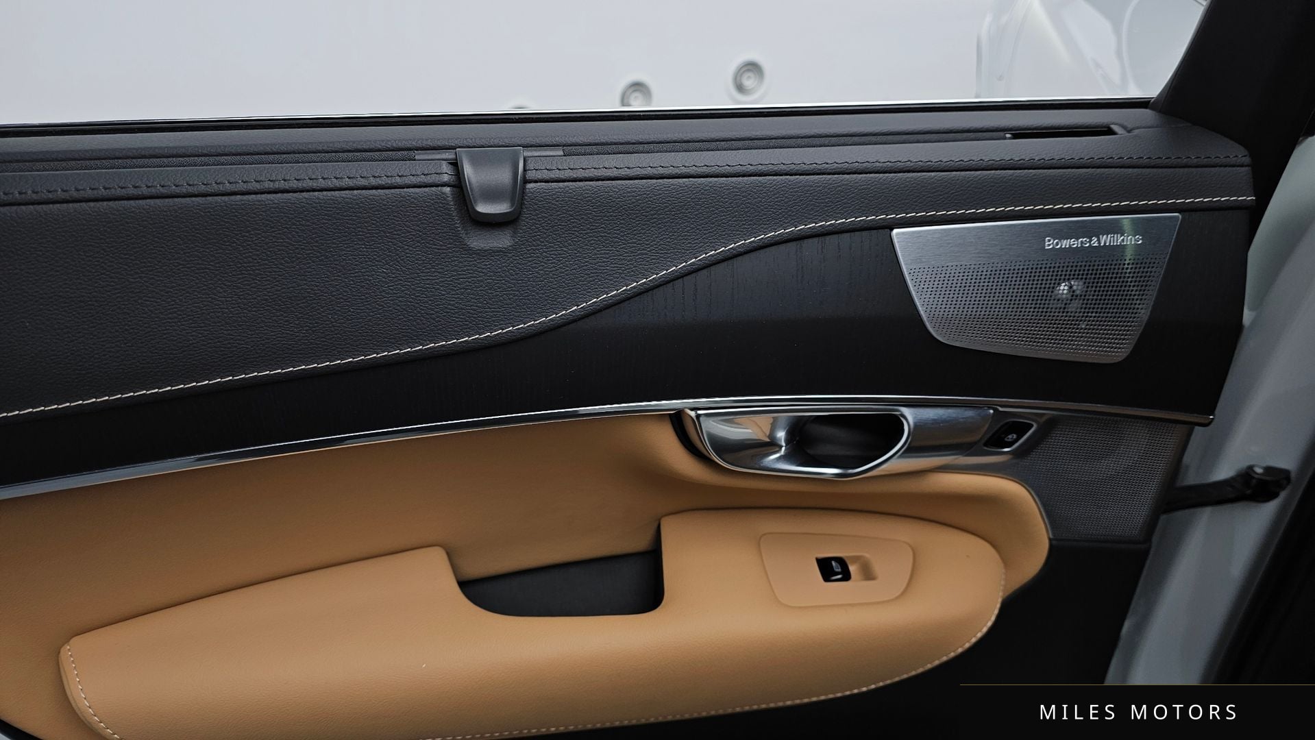 Volvo XC90 2021 — миниатюра 19