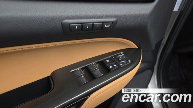 Лексус NX350h 2024 — миниатюра 18