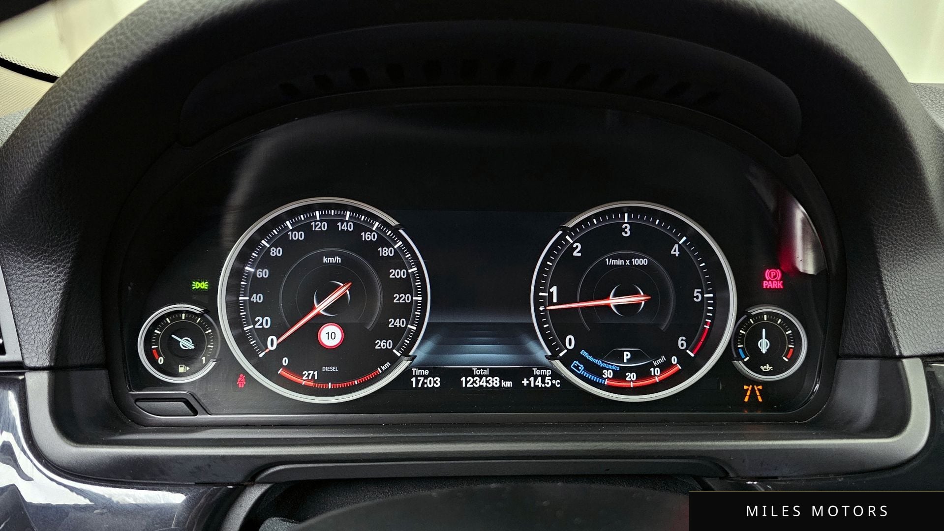 BMW 5 Series (F10) 2016 — миниатюра 8