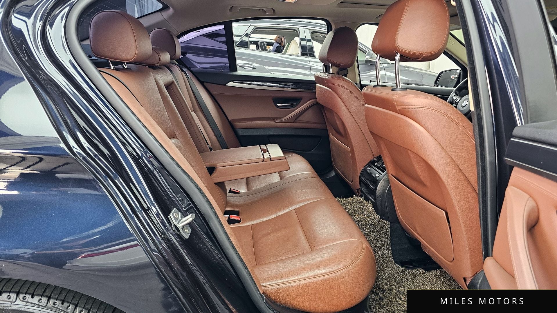 BMW 5 Series (F10) 2016 — миниатюра 12