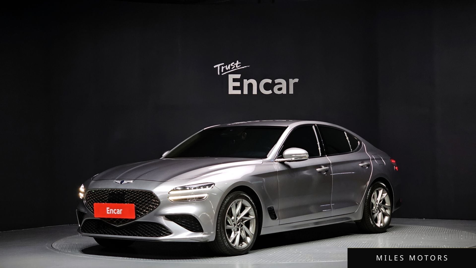 Genesis G70 2021 — фото 1 из 12