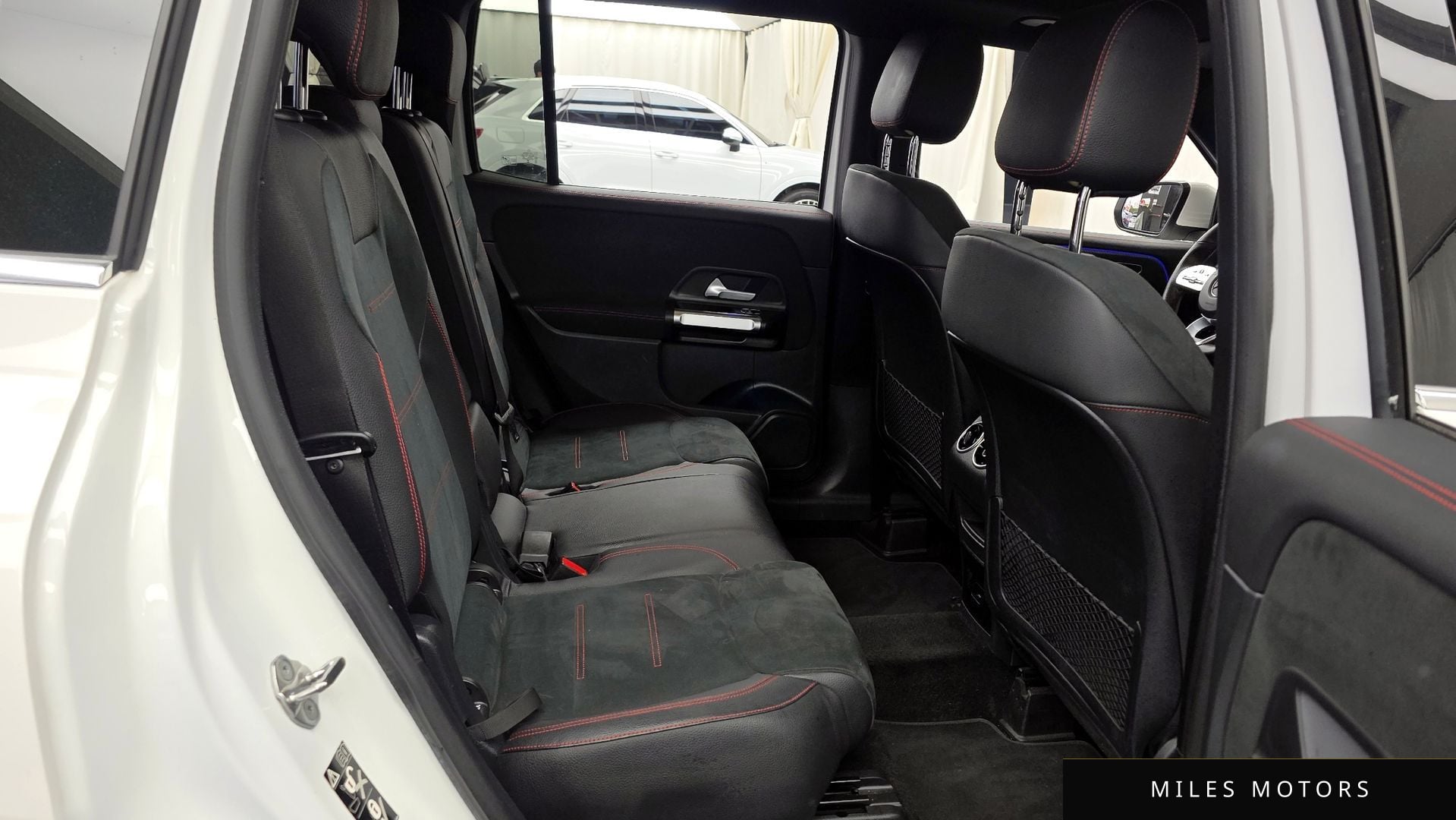 Mercedes-Benz GLB-Class X247 2022 — миниатюра 12