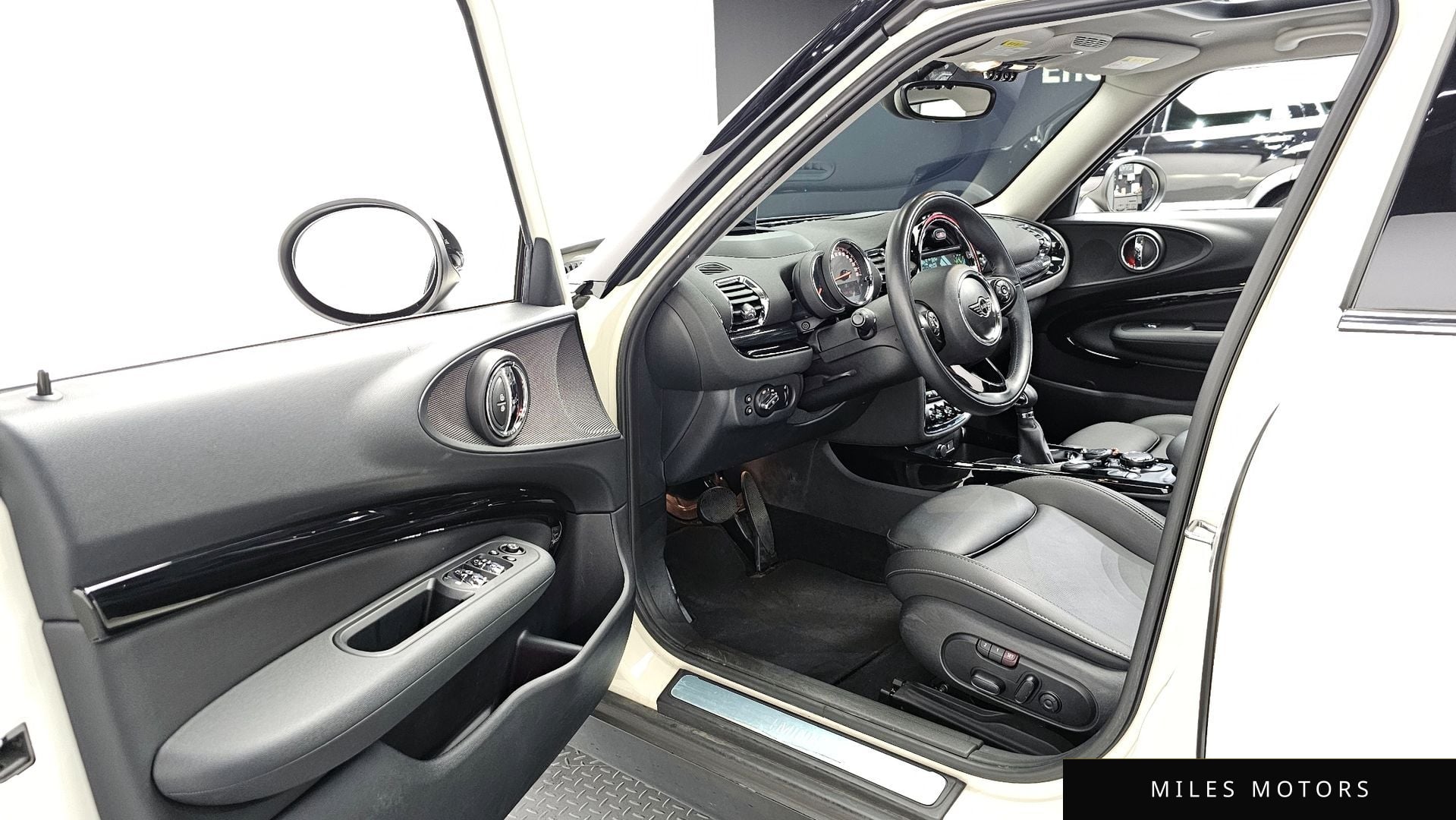 MINI Clubman 2019 — миниатюра 11