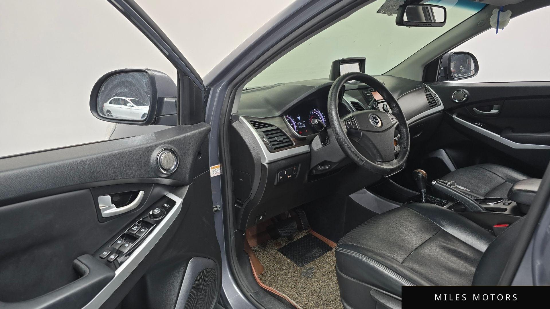 KG Mobility KORANDO 2017 — миниатюра 11