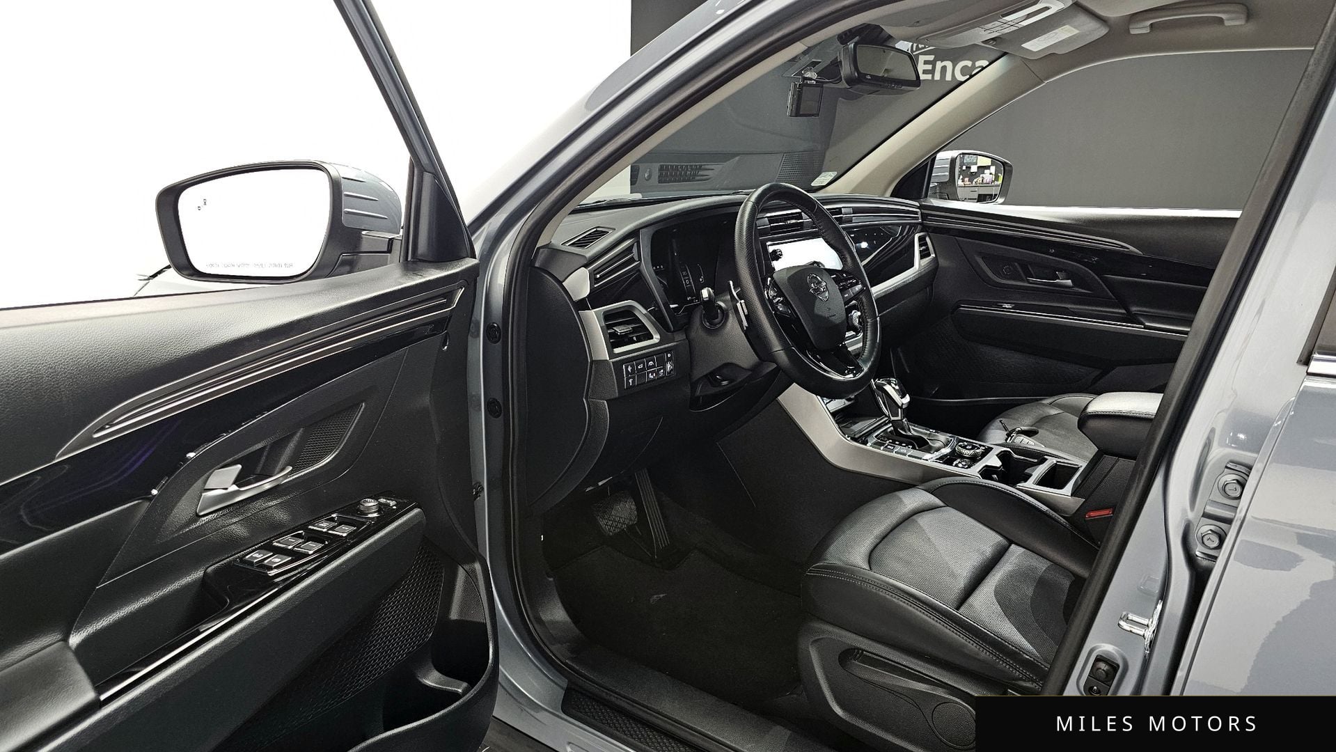 KG Mobility Beautiful Korando 2021 — миниатюра 11