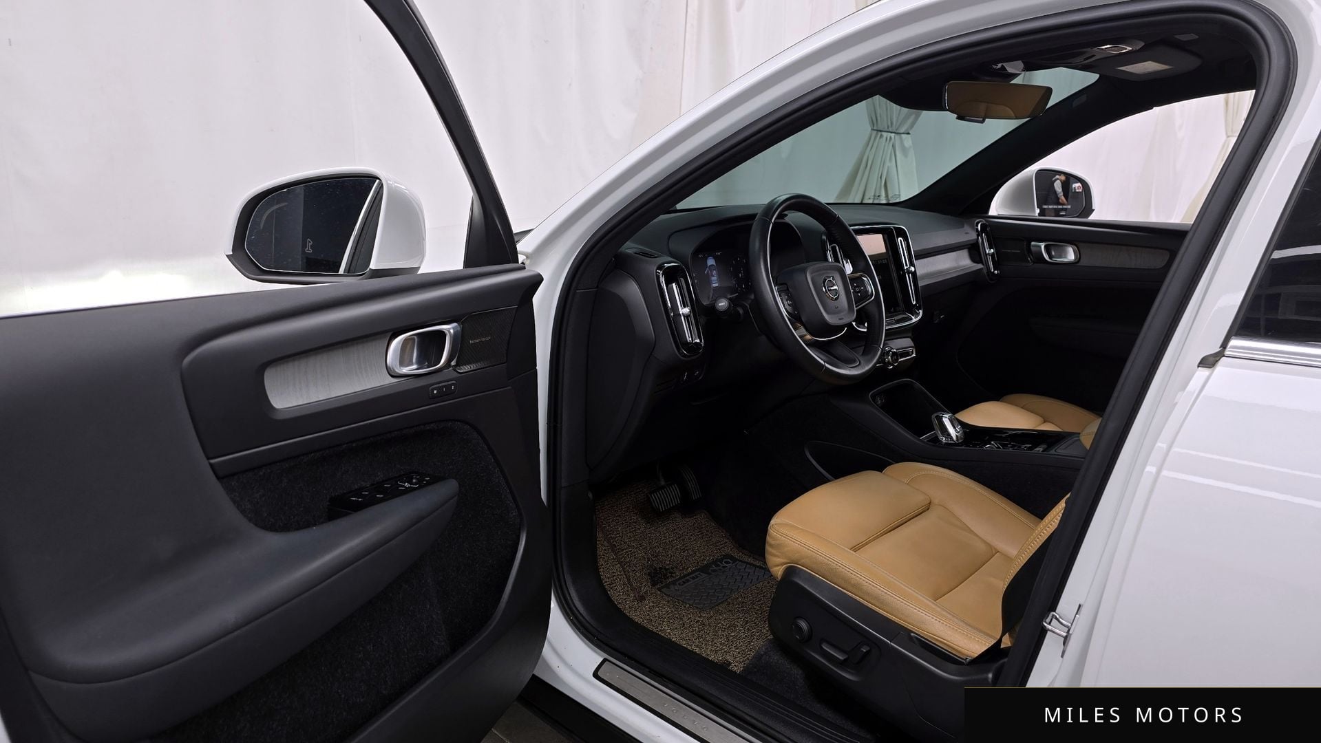 Volvo XC40 2021 — миниатюра 10