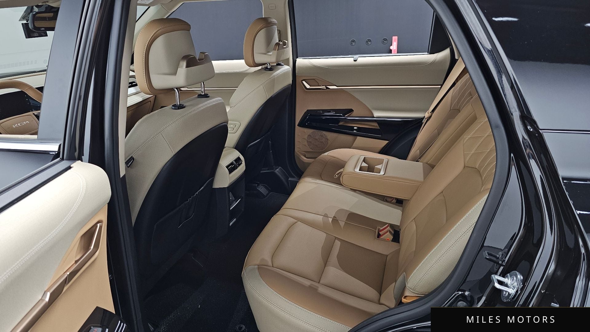 KG Mobility Actyon 2025 — миниатюра 12
