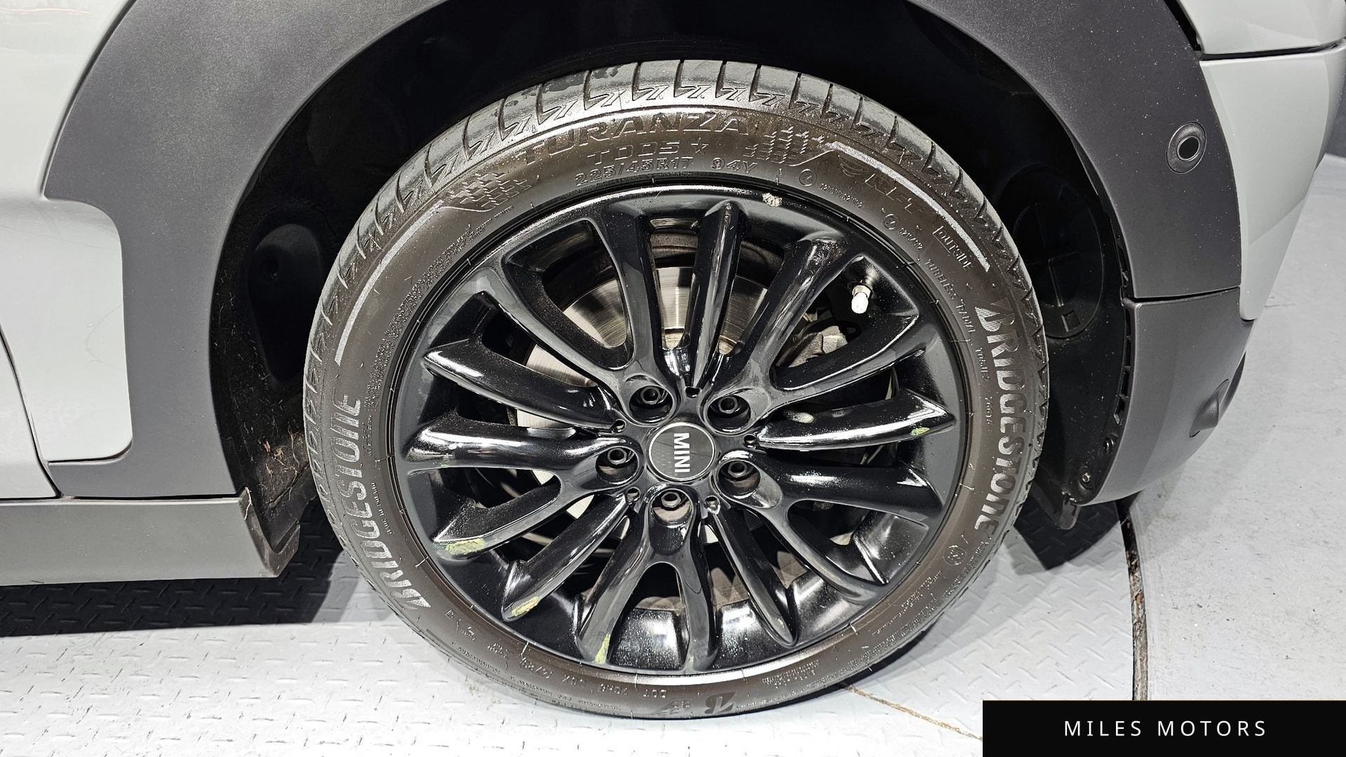 MINI 쿠퍼 클럽맨 2021 — миниатюра 5