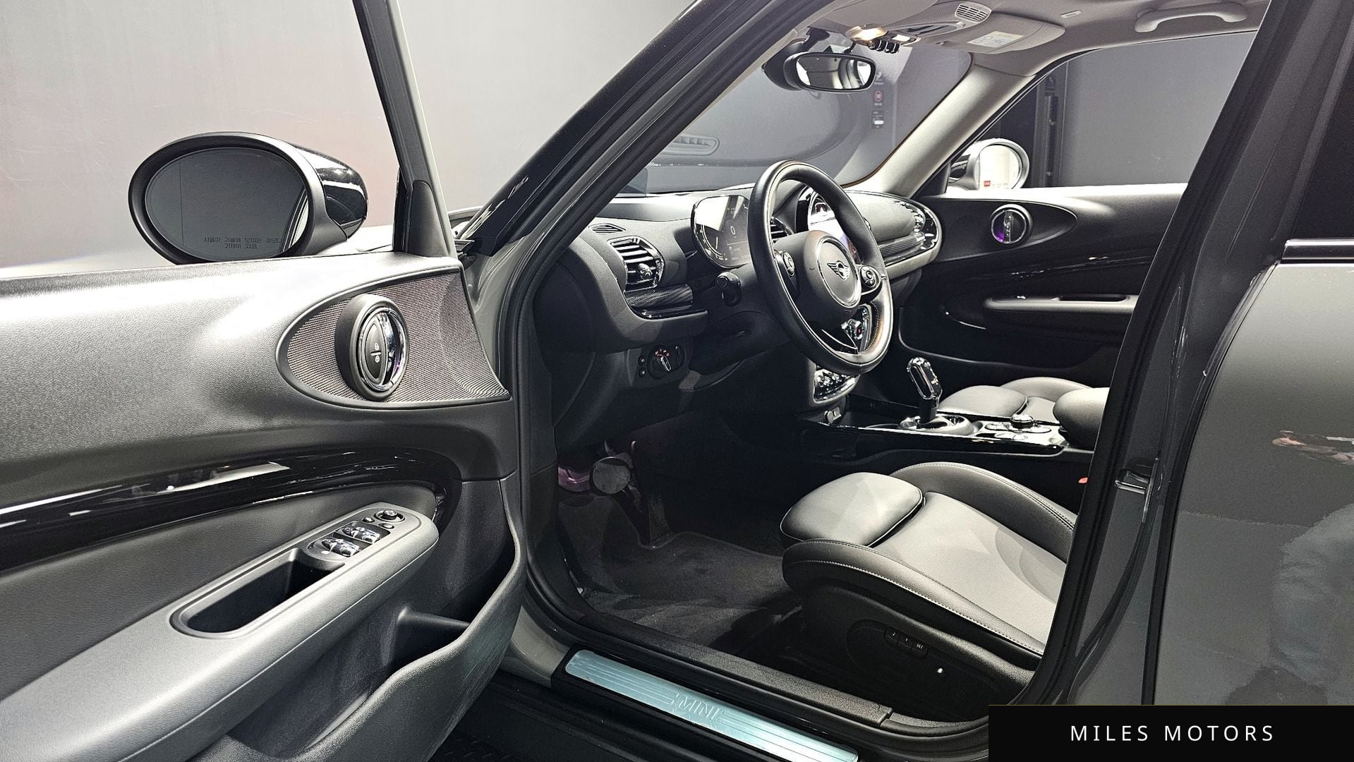 MINI 쿠퍼 클럽맨 2021 — миниатюра 12