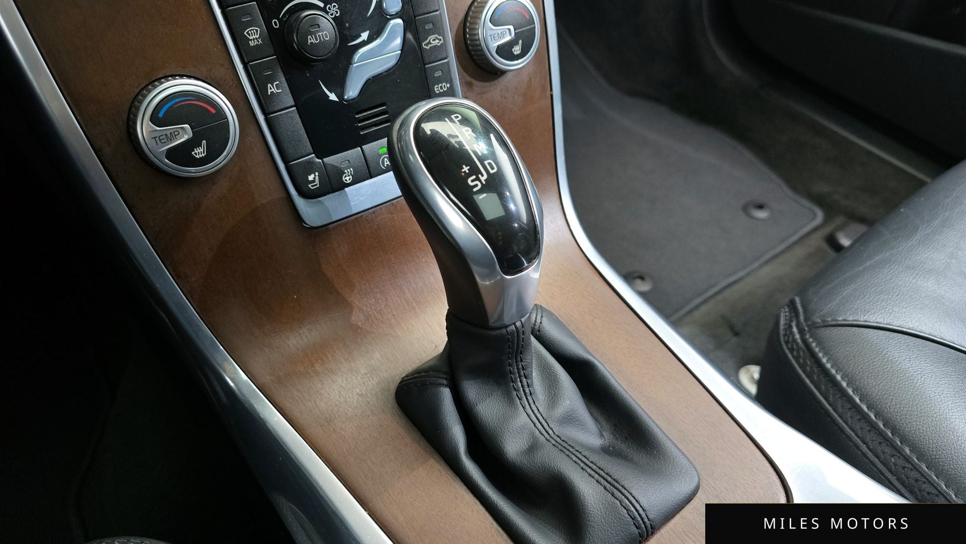 Volvo XC70 2016 — миниатюра 9