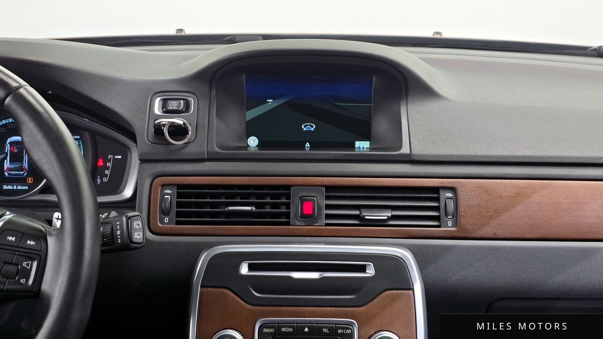 Volvo XC70 2016 — миниатюра 14