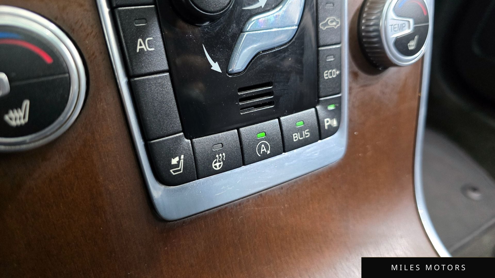 Volvo XC70 2016 — миниатюра 16