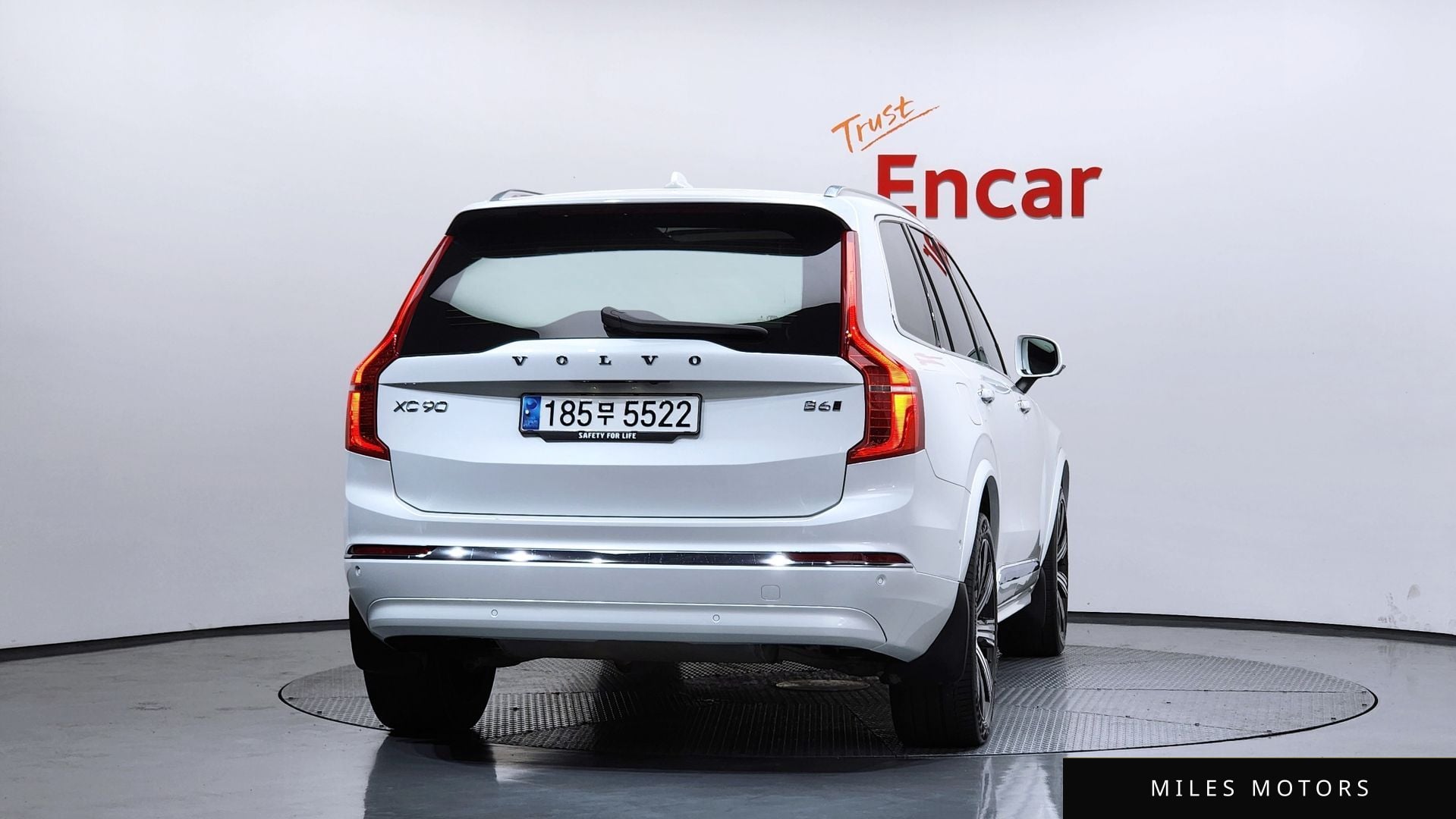 Volvo XC90 2023 — миниатюра 4