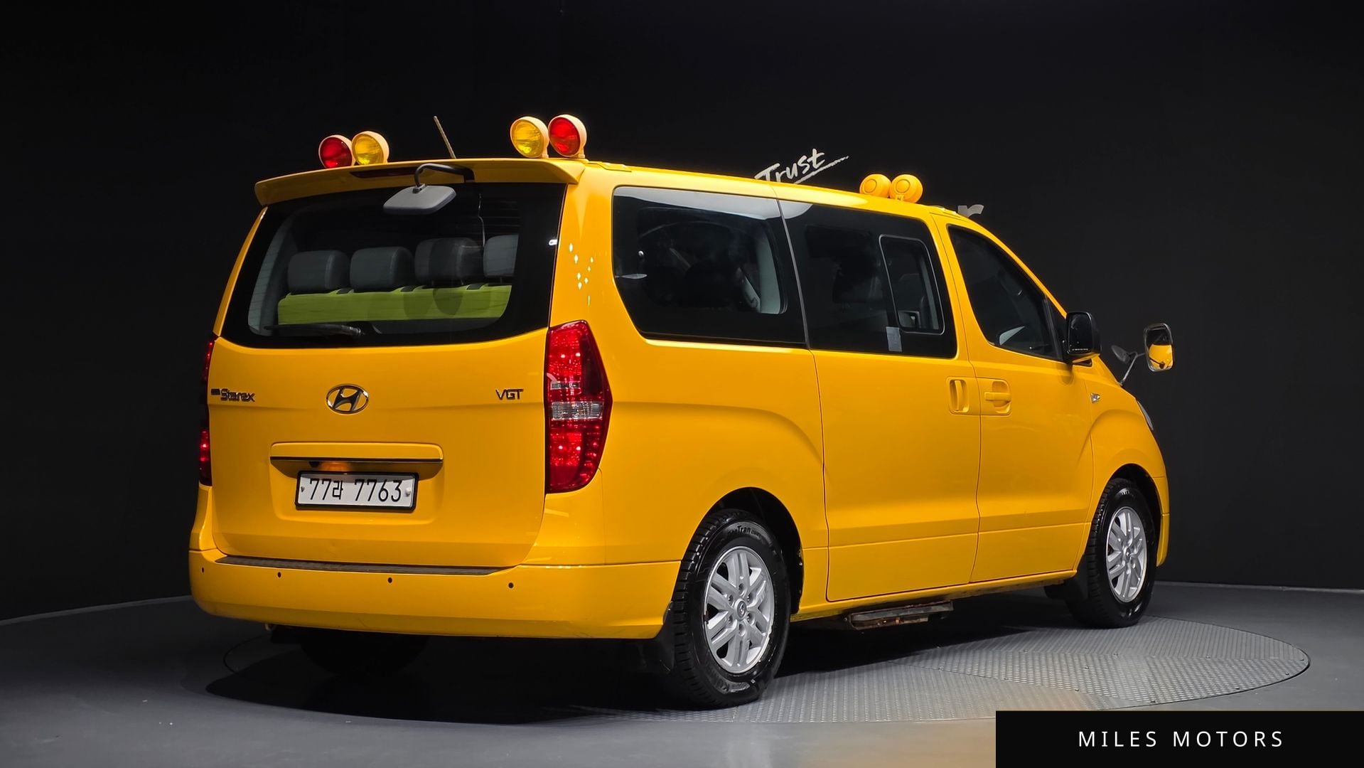 Hyundai Starex 2017 — миниатюра 2